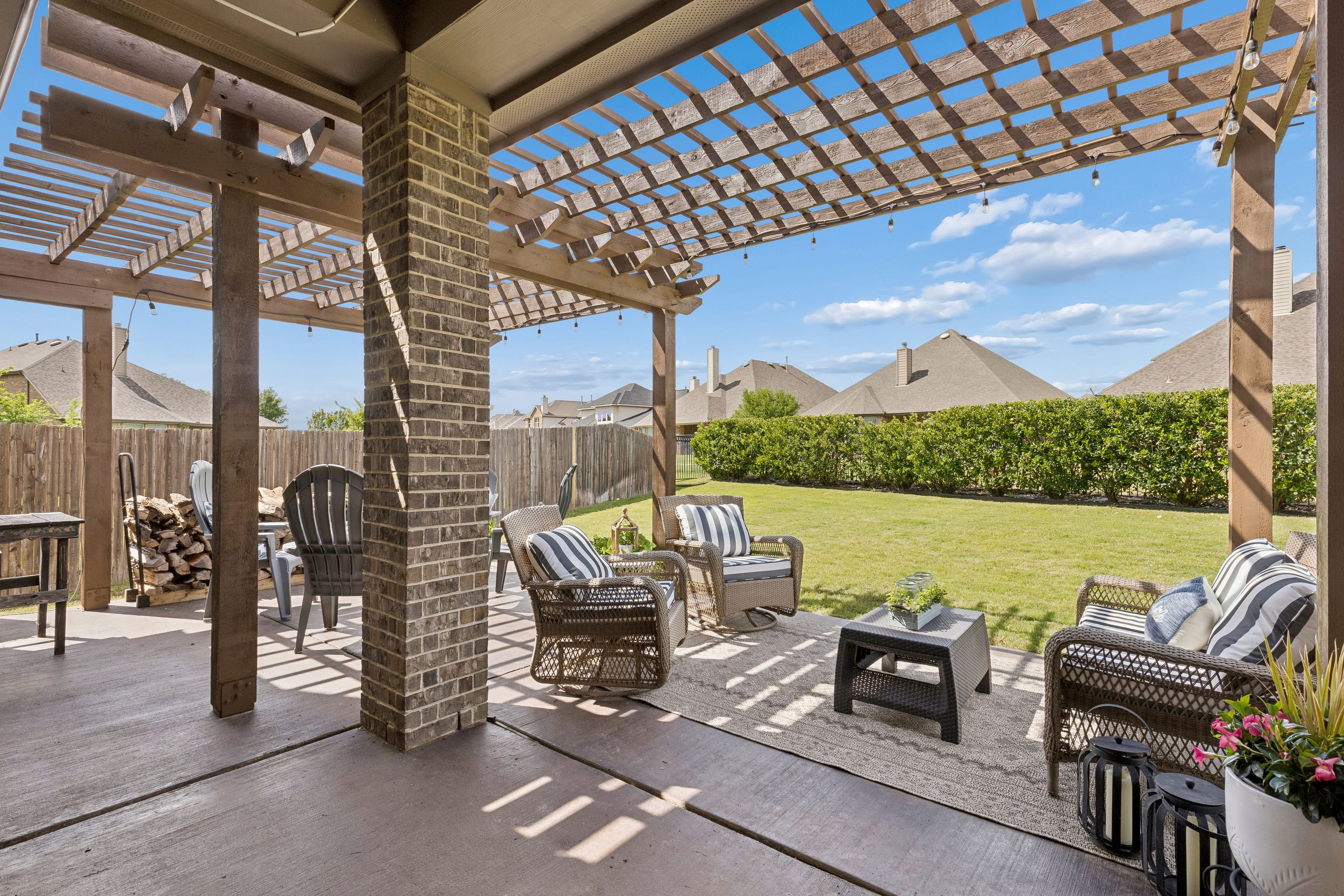 1046 Finsbury Lane Forney TX 75126
