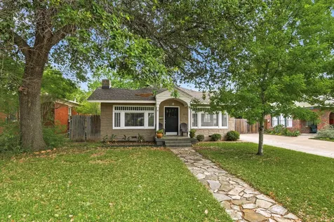 1300 Buck Avenue Fort Worth TX 76110