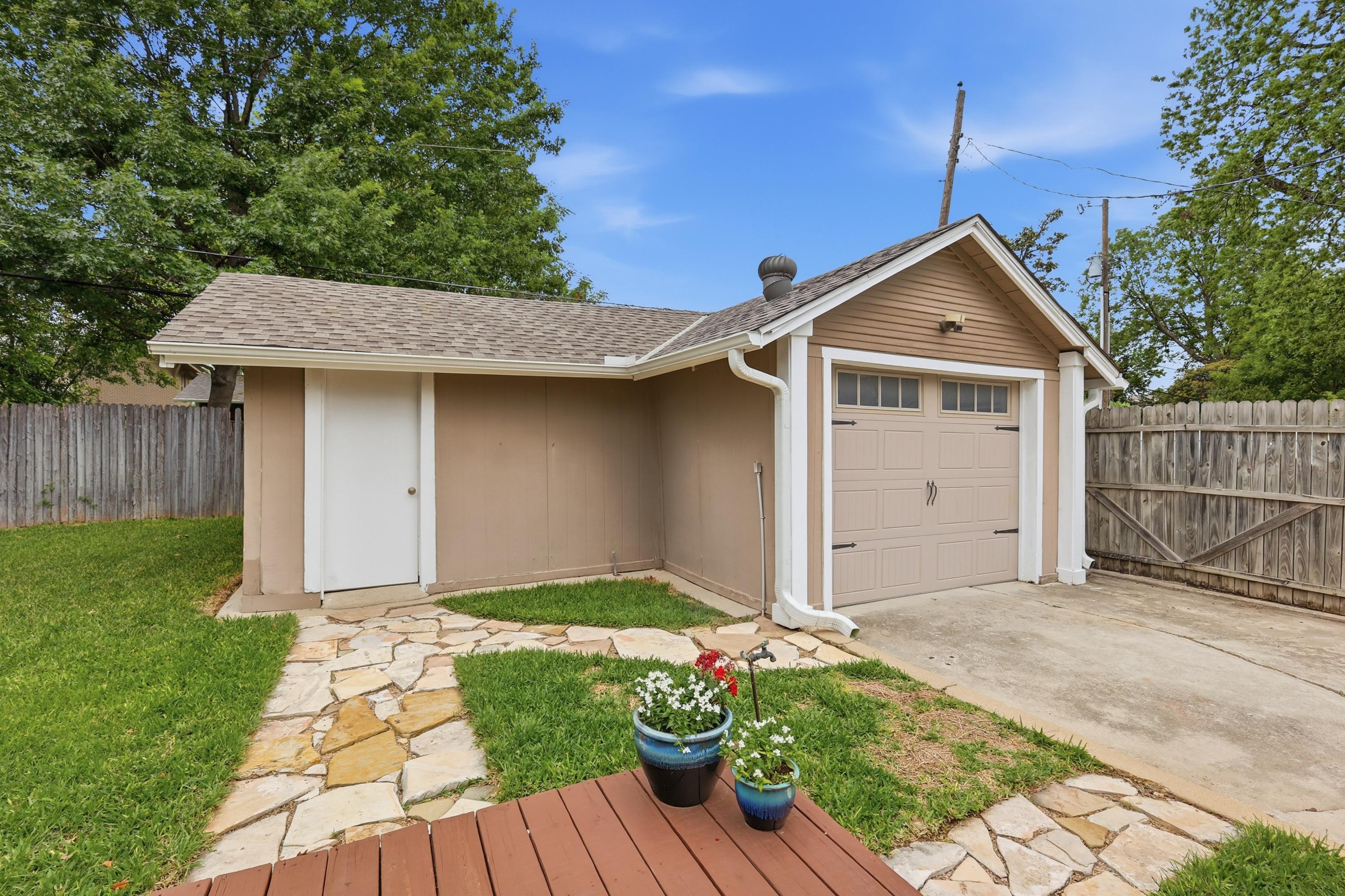 1300 Buck Avenue Fort Worth TX 76110