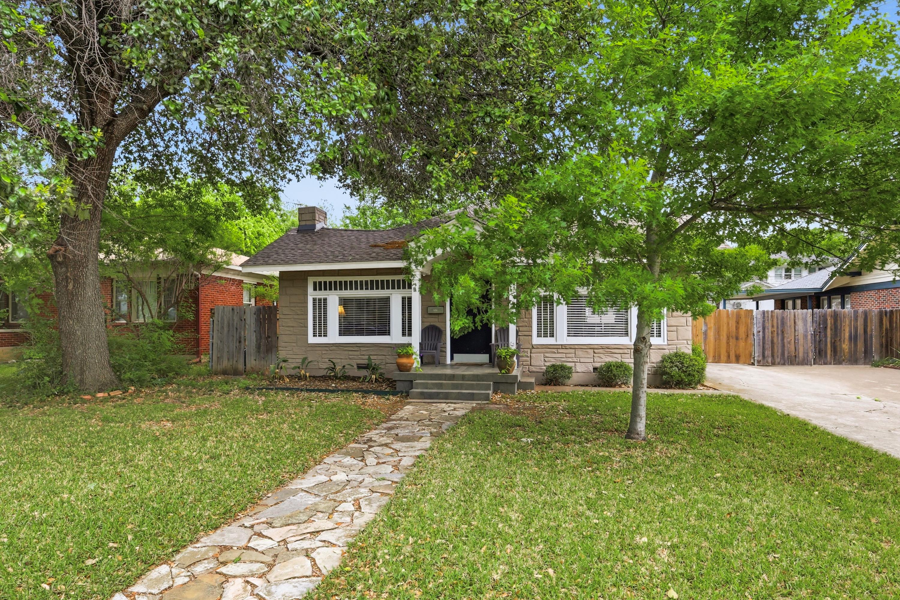 1300 Buck Avenue Fort Worth TX 76110