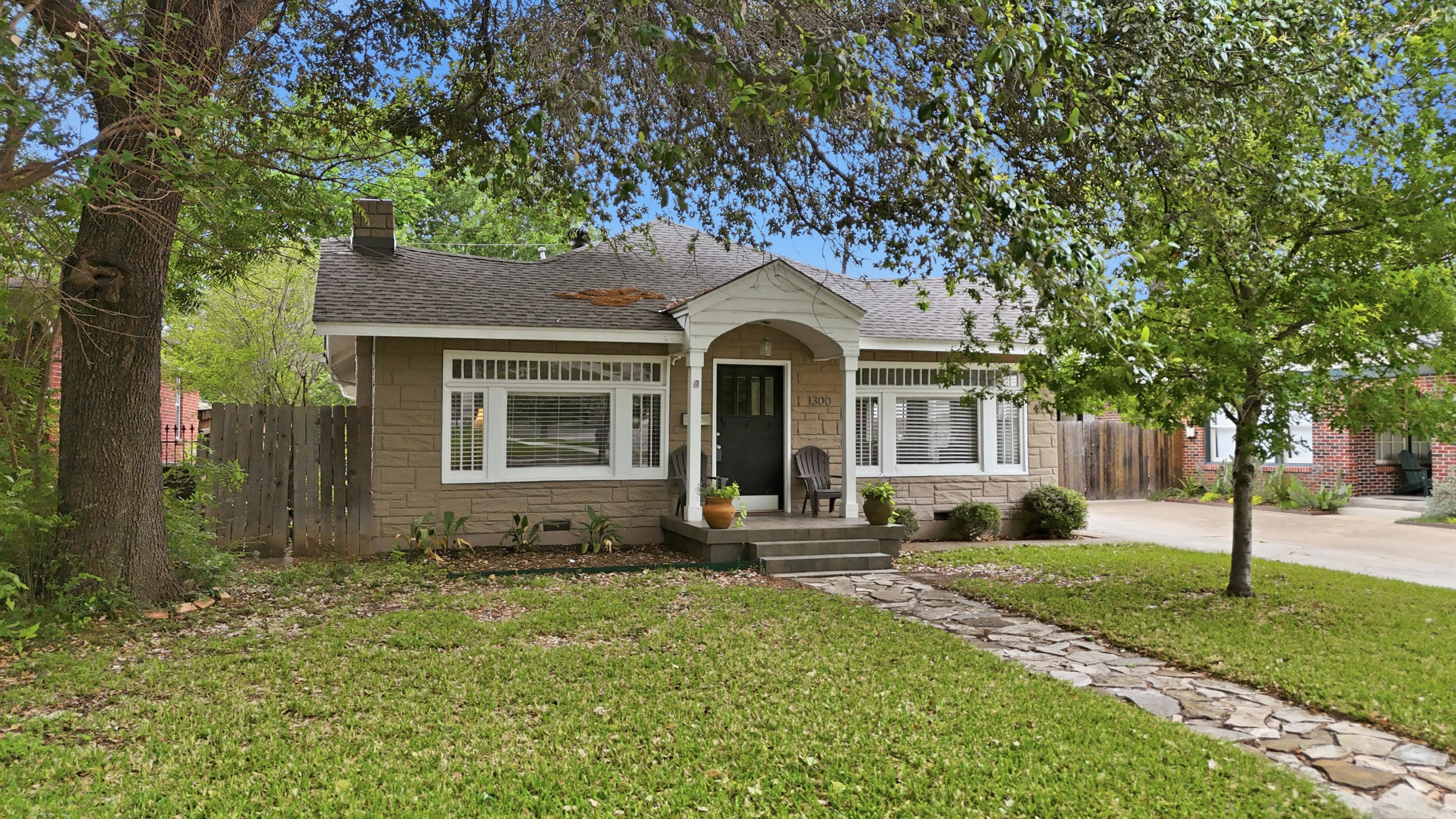 1300 Buck Avenue Fort Worth TX 76110