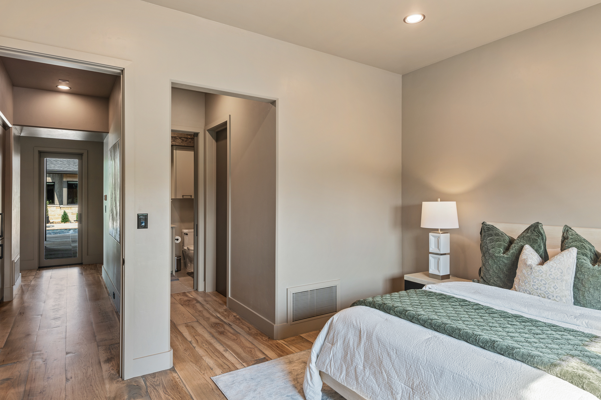 988 English Road Rockwall TX 75032