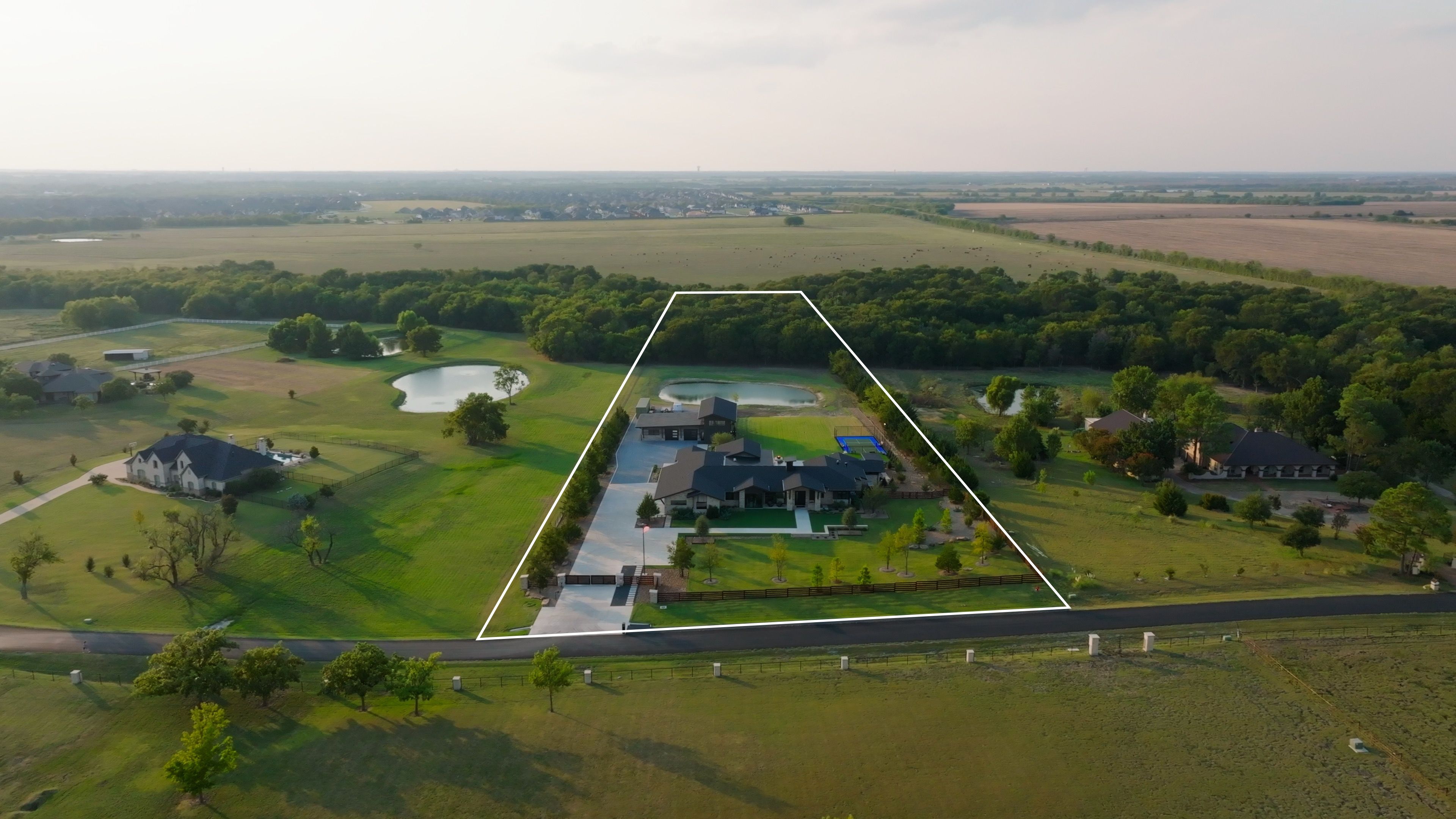 988 English Road Rockwall TX 75032