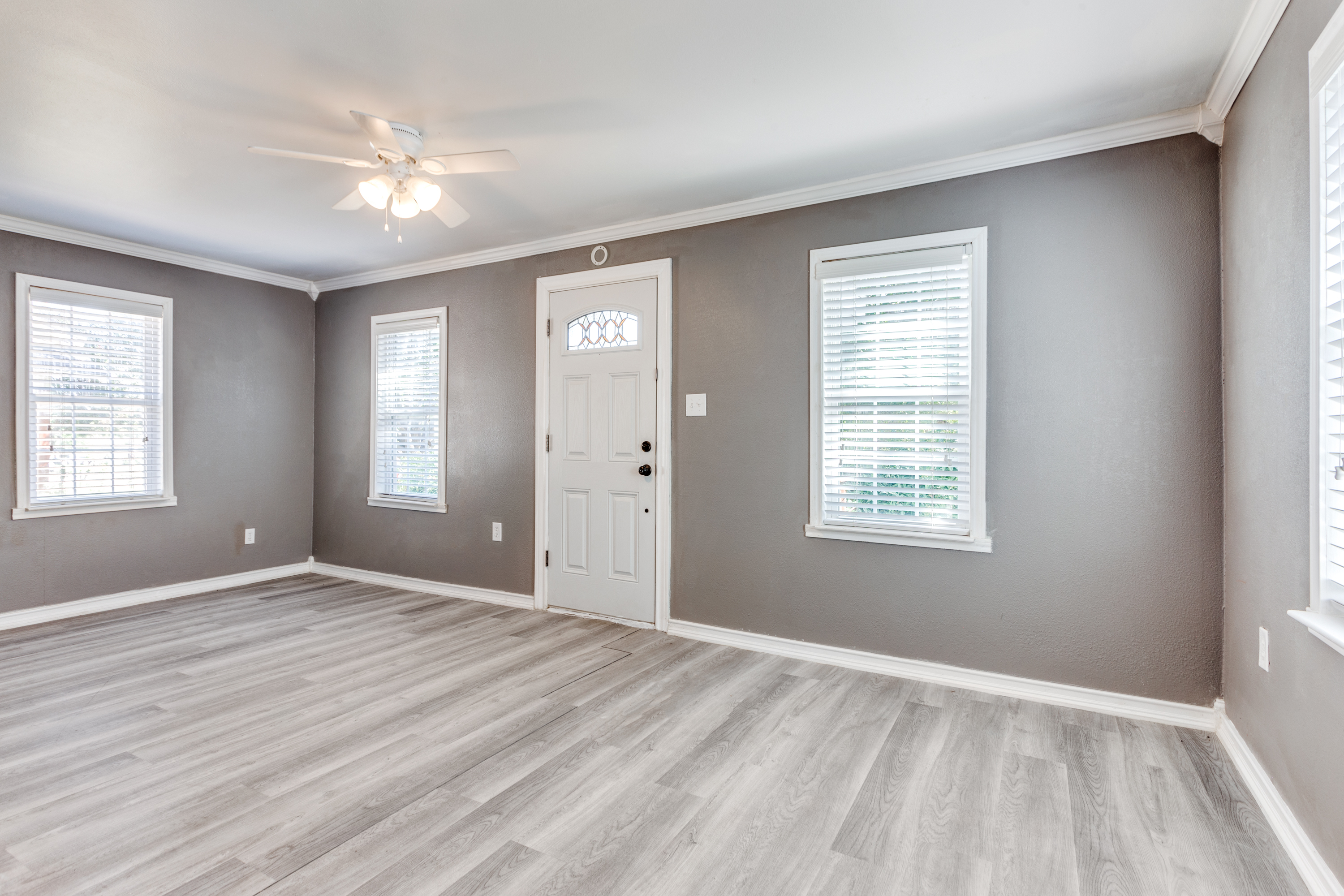 4812 Calmont Avenue Fort Worth TX 76107