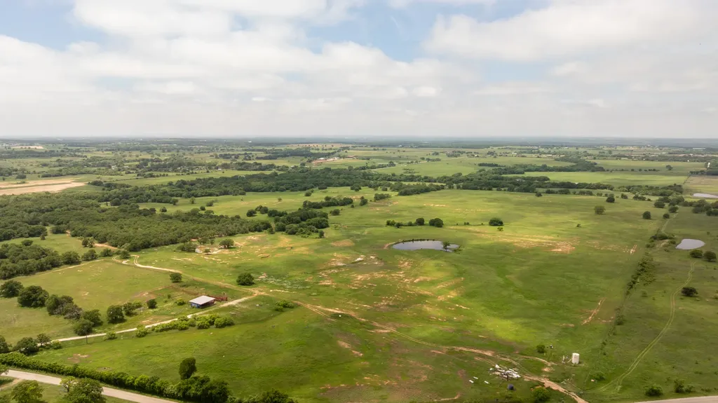 1501 Turpin Lake Road Poolville TX 76487