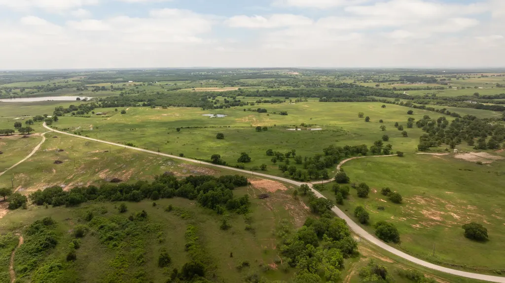 1501 Turpin Lake Road Poolville TX 76487