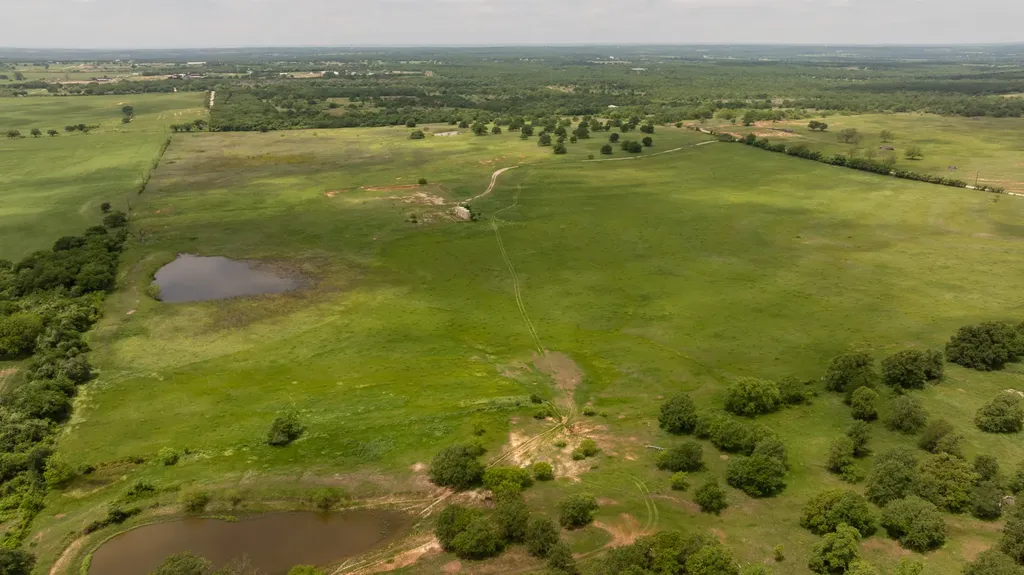 1501 Turpin Lake Road Poolville TX 76487