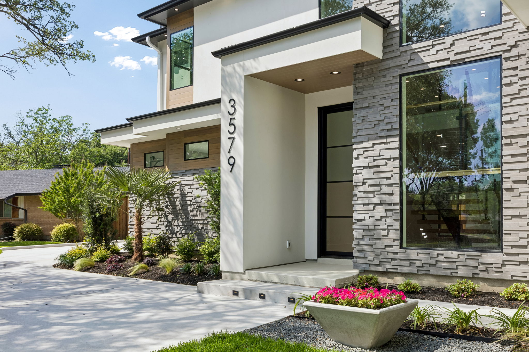 3579 Flaxley Drive Dallas TX 75229