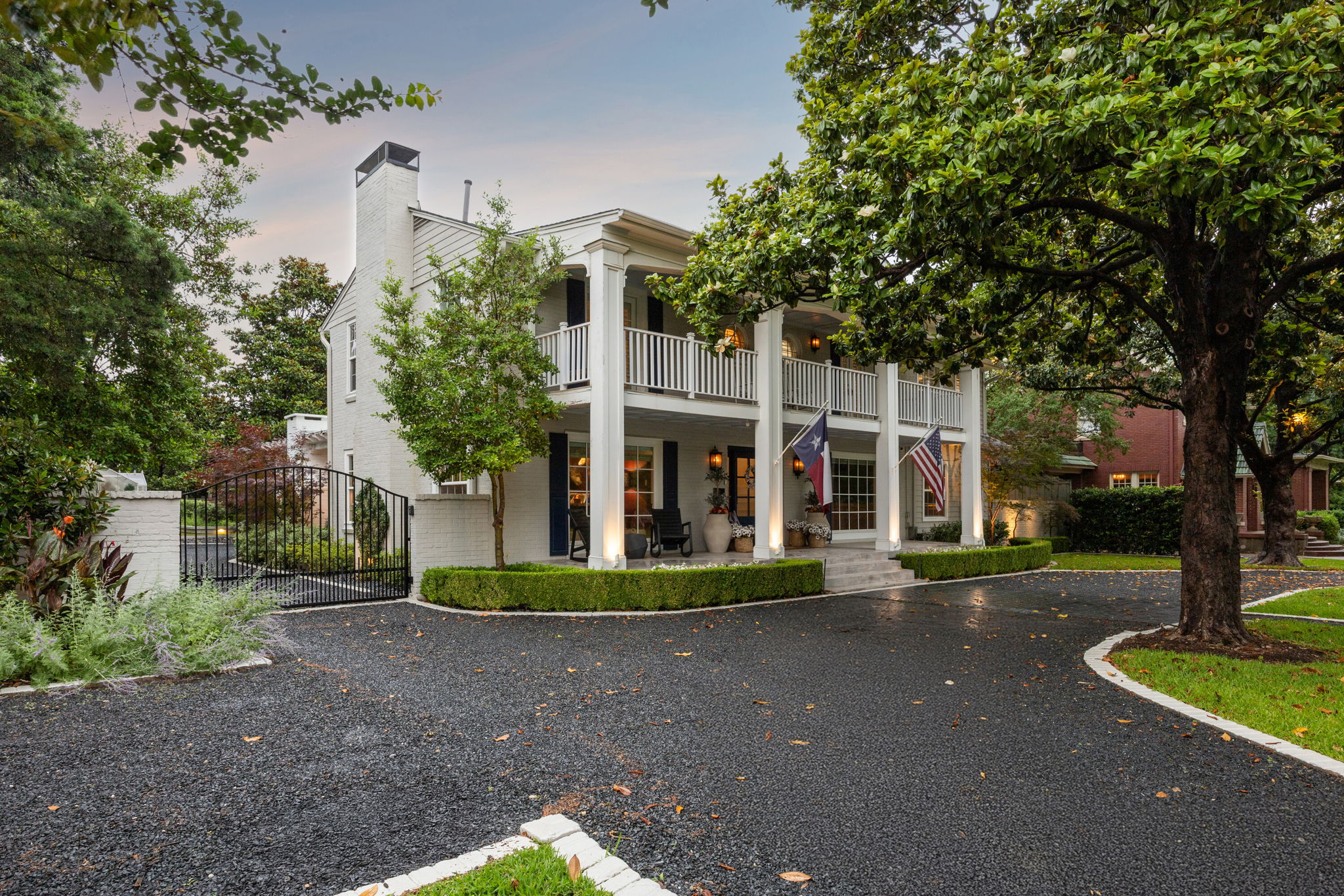 6671 Gaston Avenue Dallas TX 75214