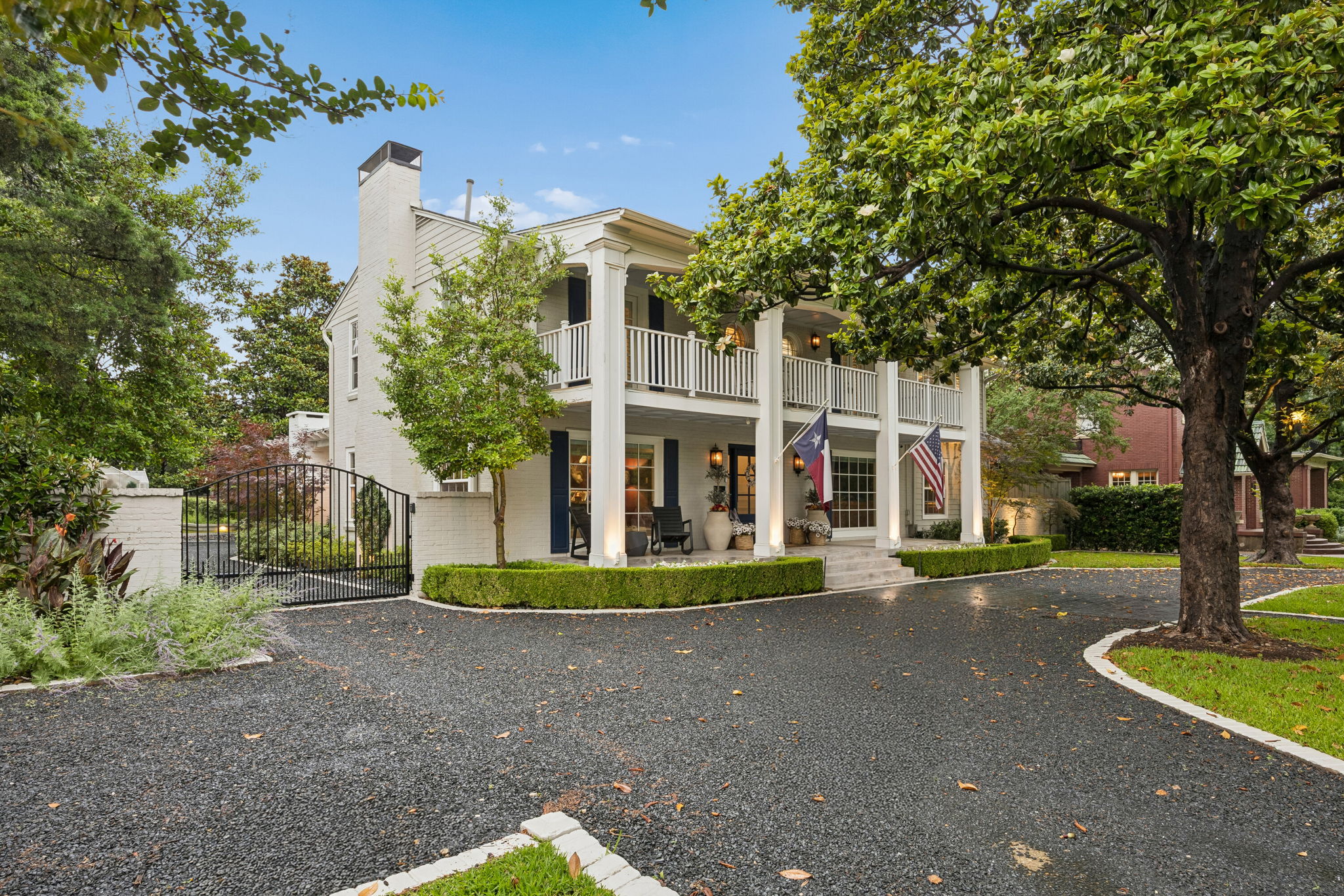 6671 Gaston Avenue Dallas TX 75214