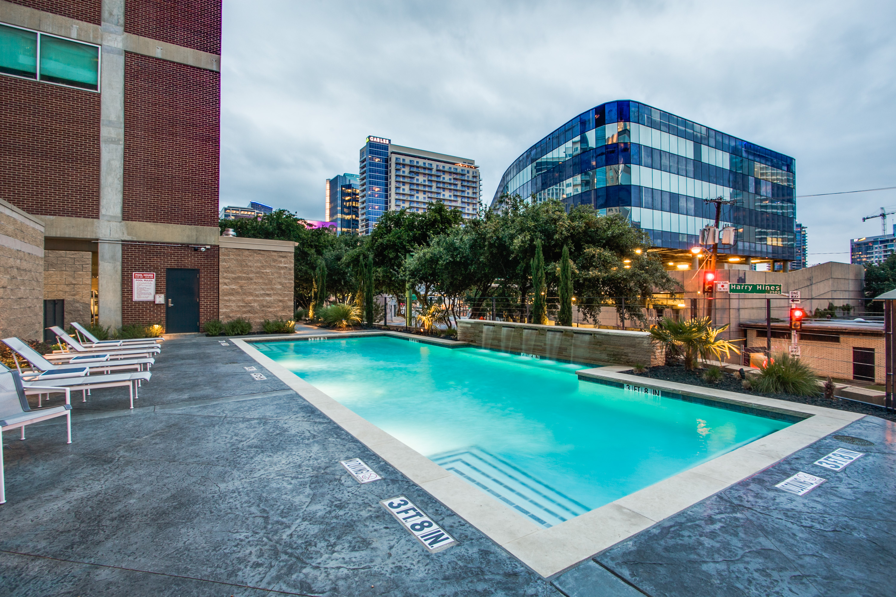 2011 Cedar Springs Road Dallas TX 75201
