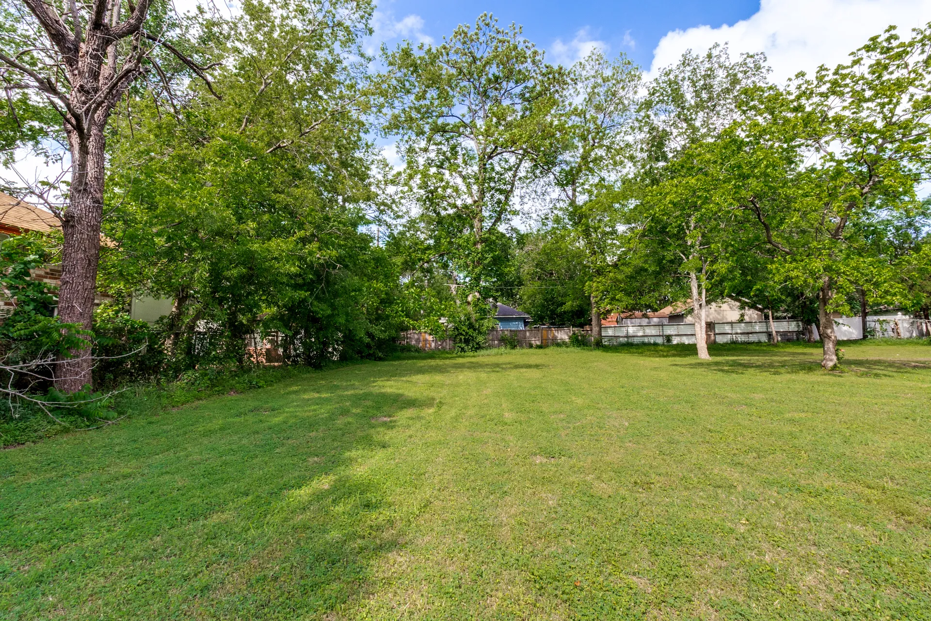 Dallas TX, 622 Parkview Avenue