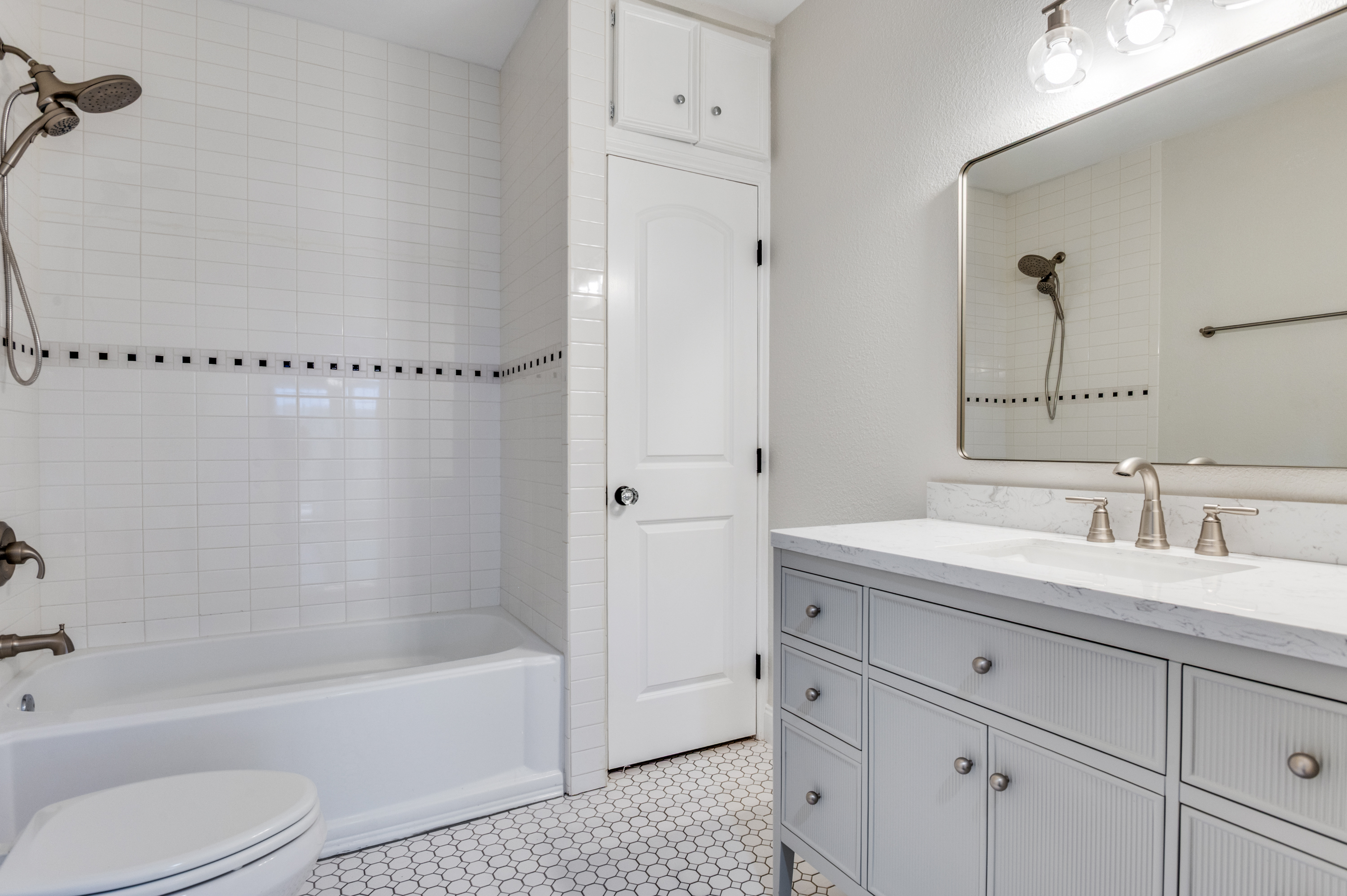 1631 Homewood Place Dallas TX 75224
