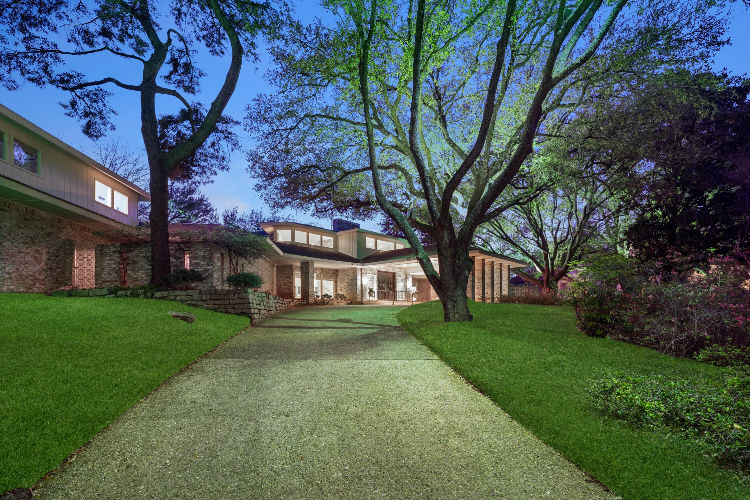5045 Lakehill Court Dallas TX 75220