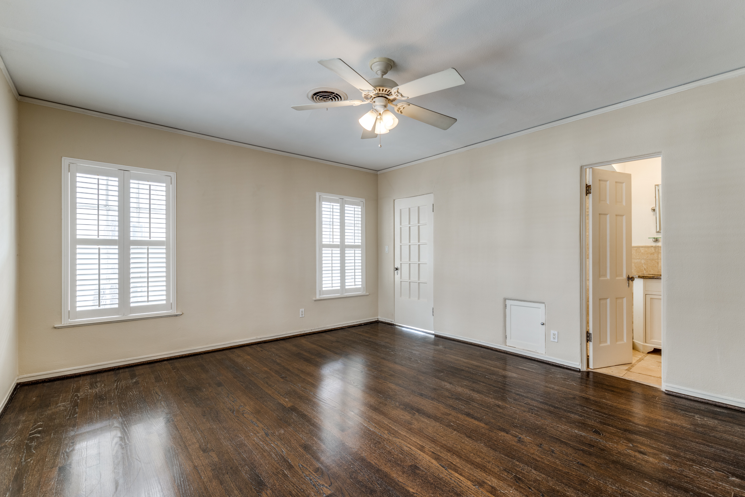 4543 Fairway Avenue Highland Park TX 75219