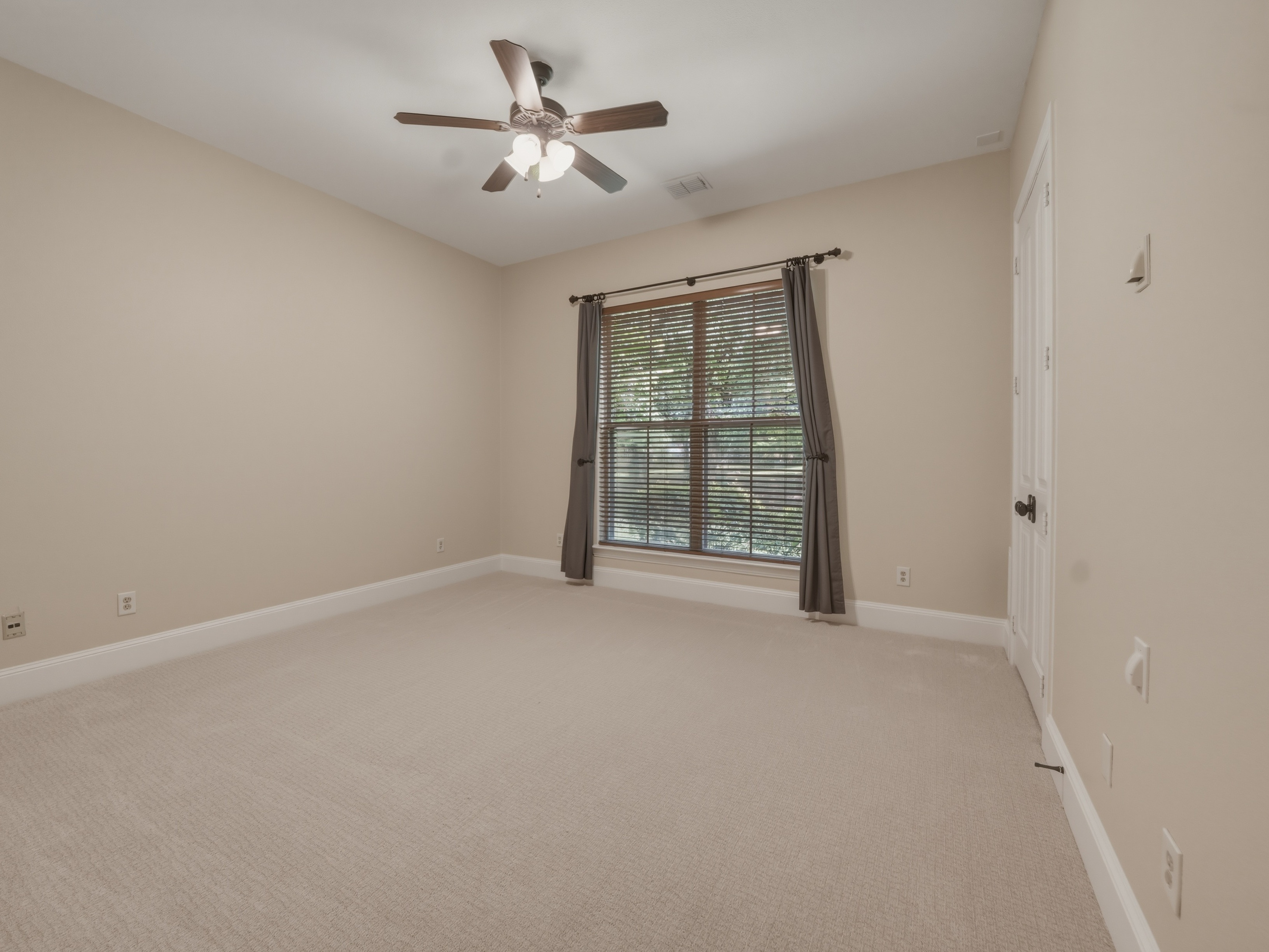 129 Trinity Bluffs Aledo TX 76008