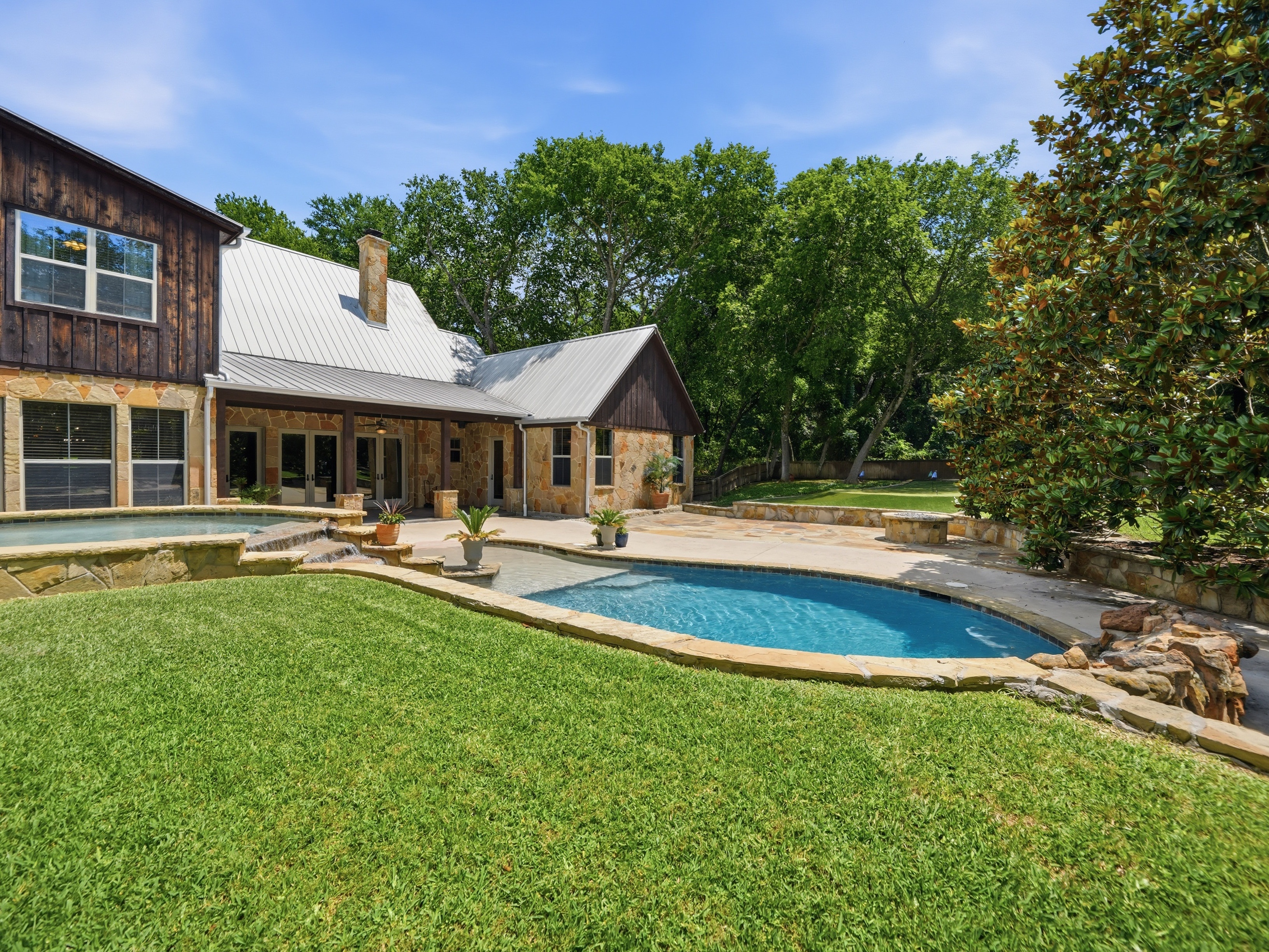 129 Trinity Bluffs Aledo TX 76008