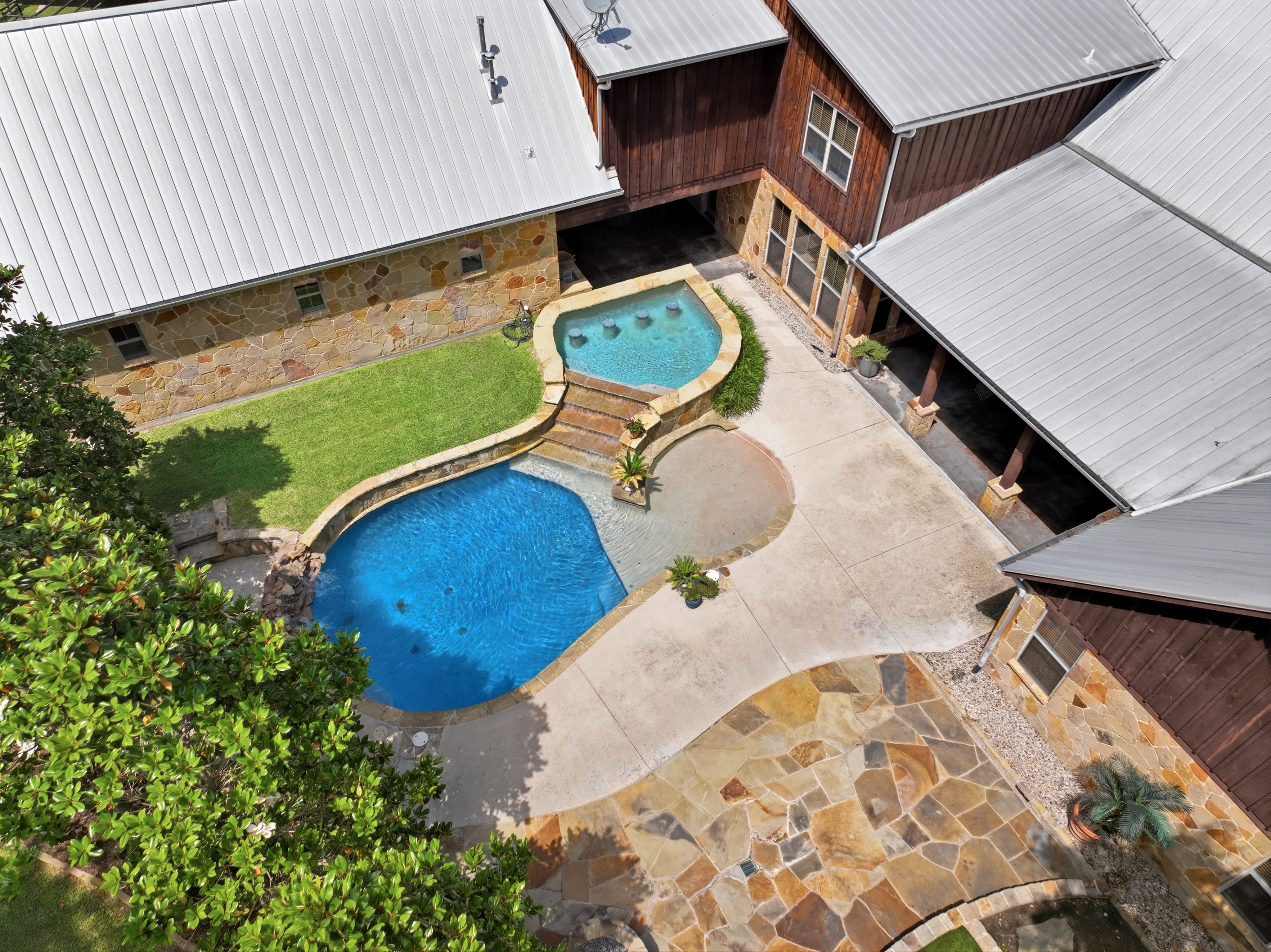 129 Trinity Bluffs Aledo TX 76008