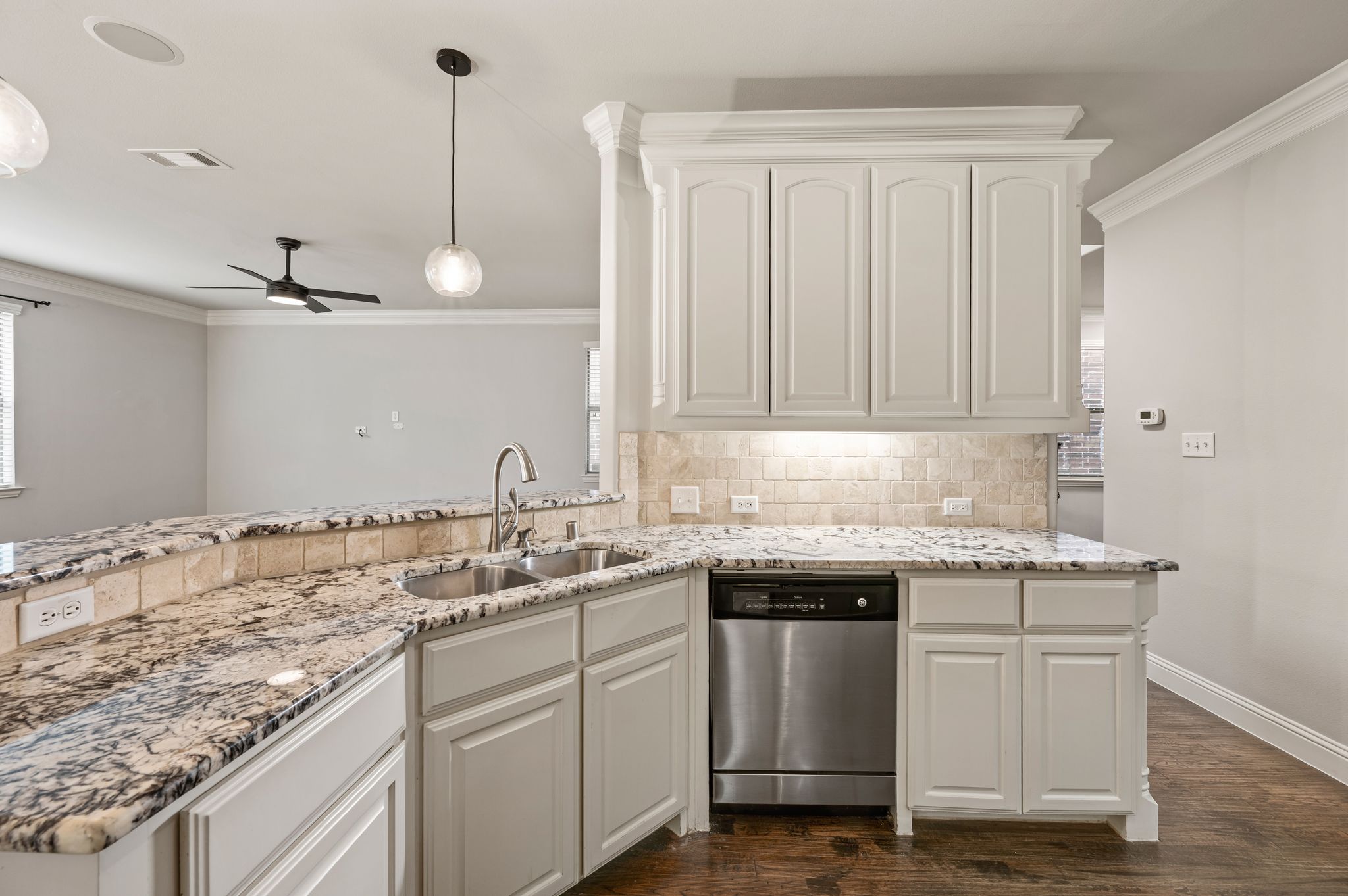 250 Churchill Loop Grapevine TX 76051