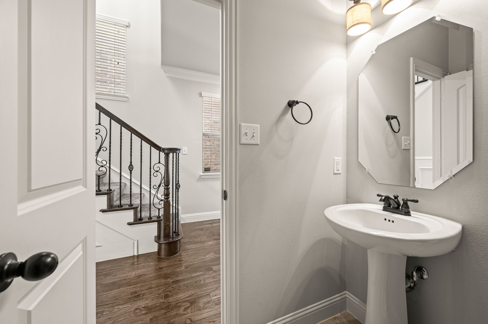 250 Churchill Loop Grapevine TX 76051
