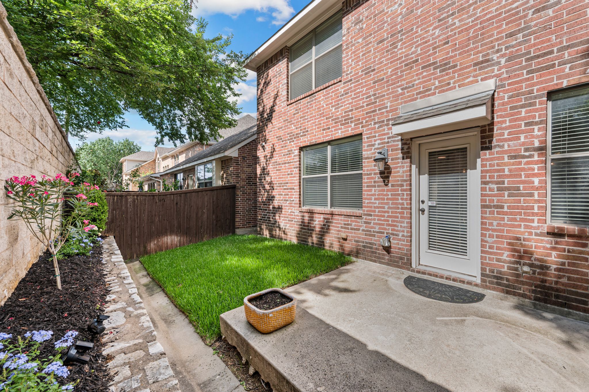 250 Churchill Loop Grapevine TX 76051