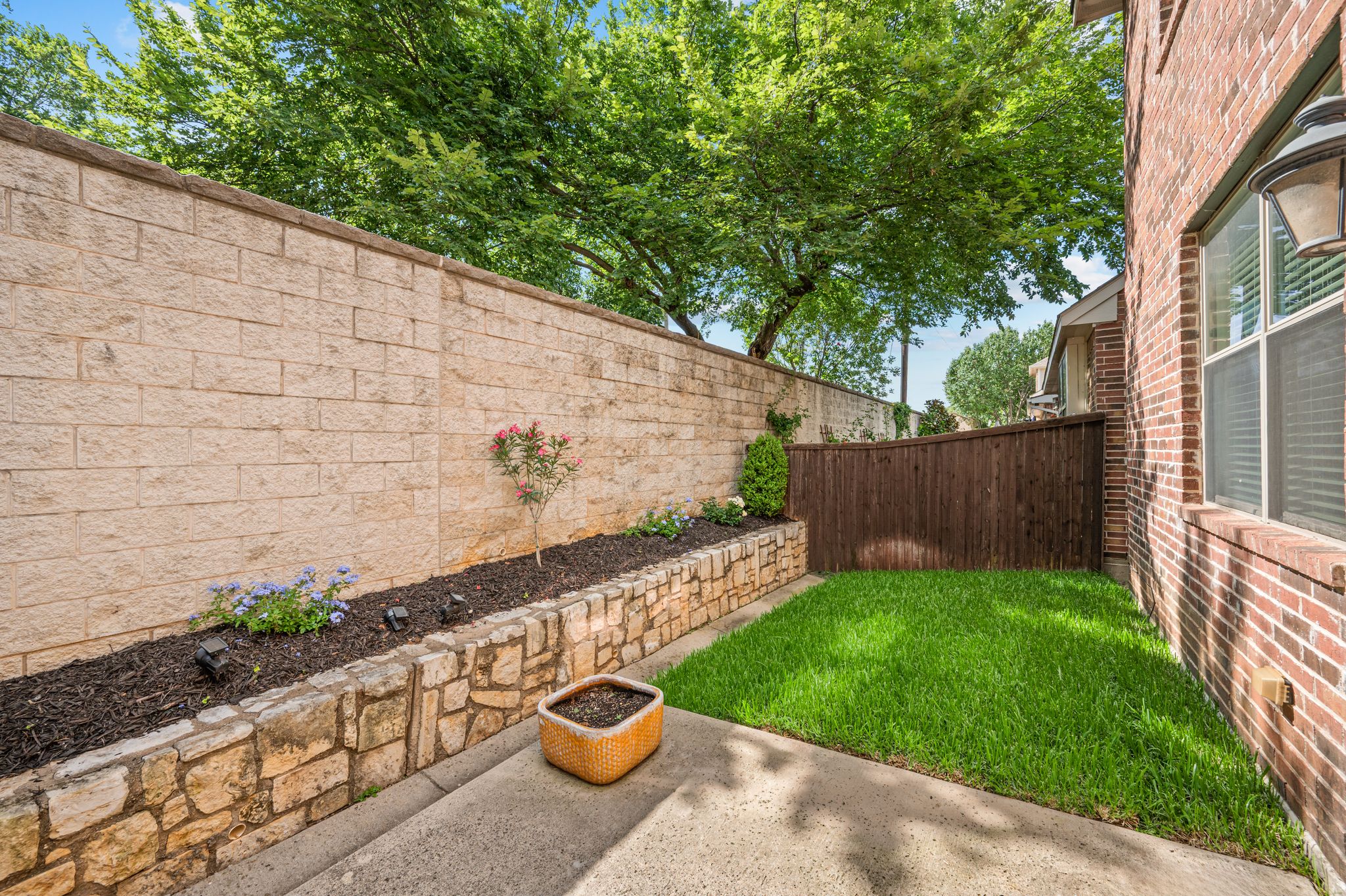 250 Churchill Loop Grapevine TX 76051