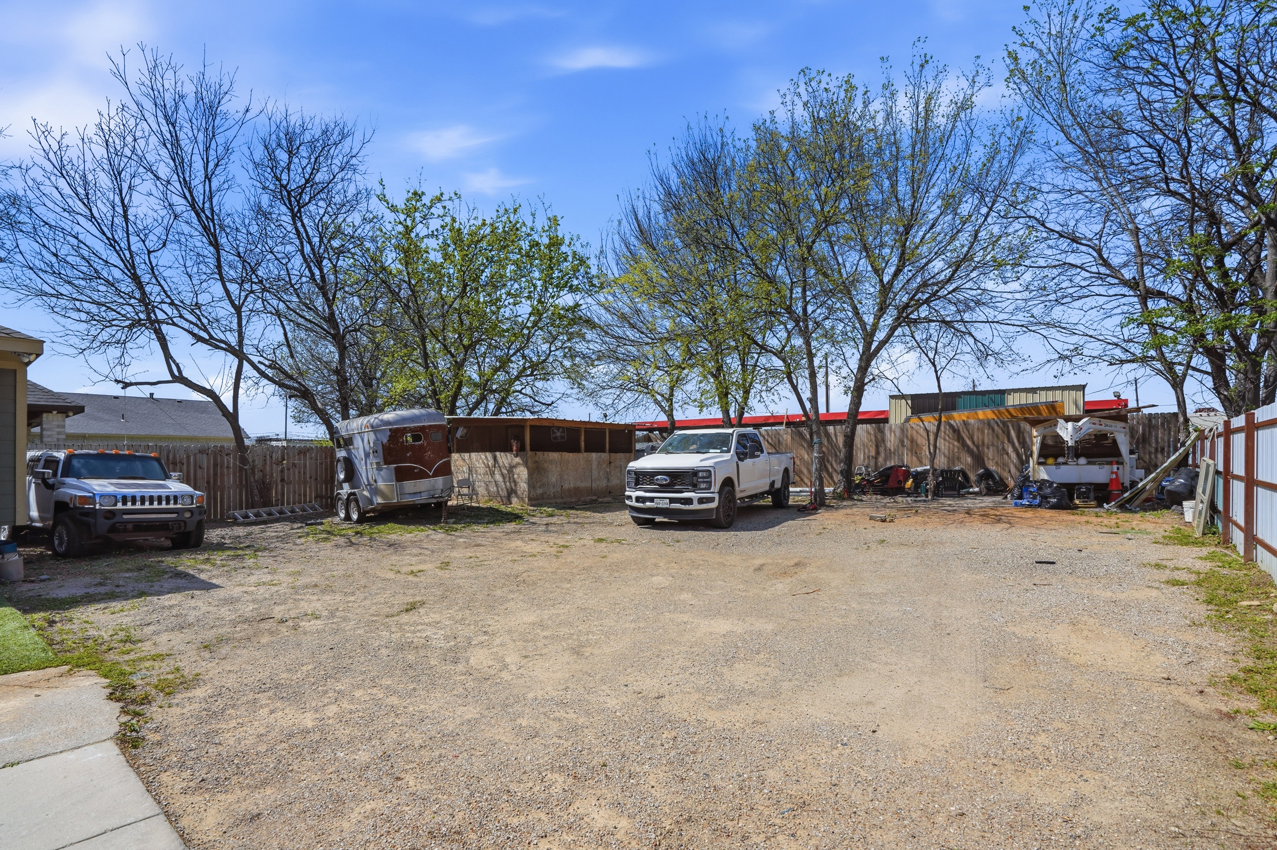 3021 Springview Avenue Dallas TX 75216