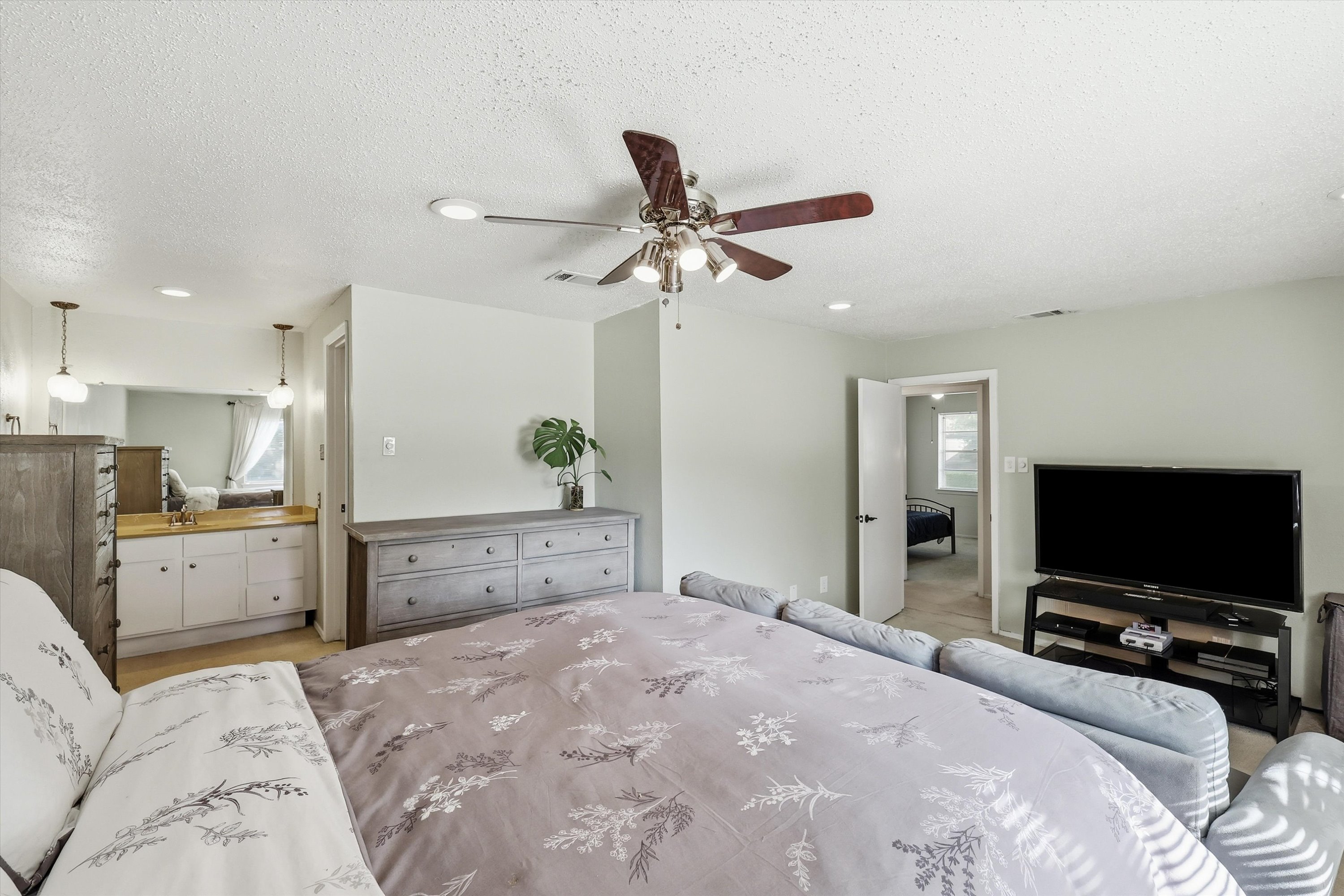 2601 Raintree Drive Plano TX 75074