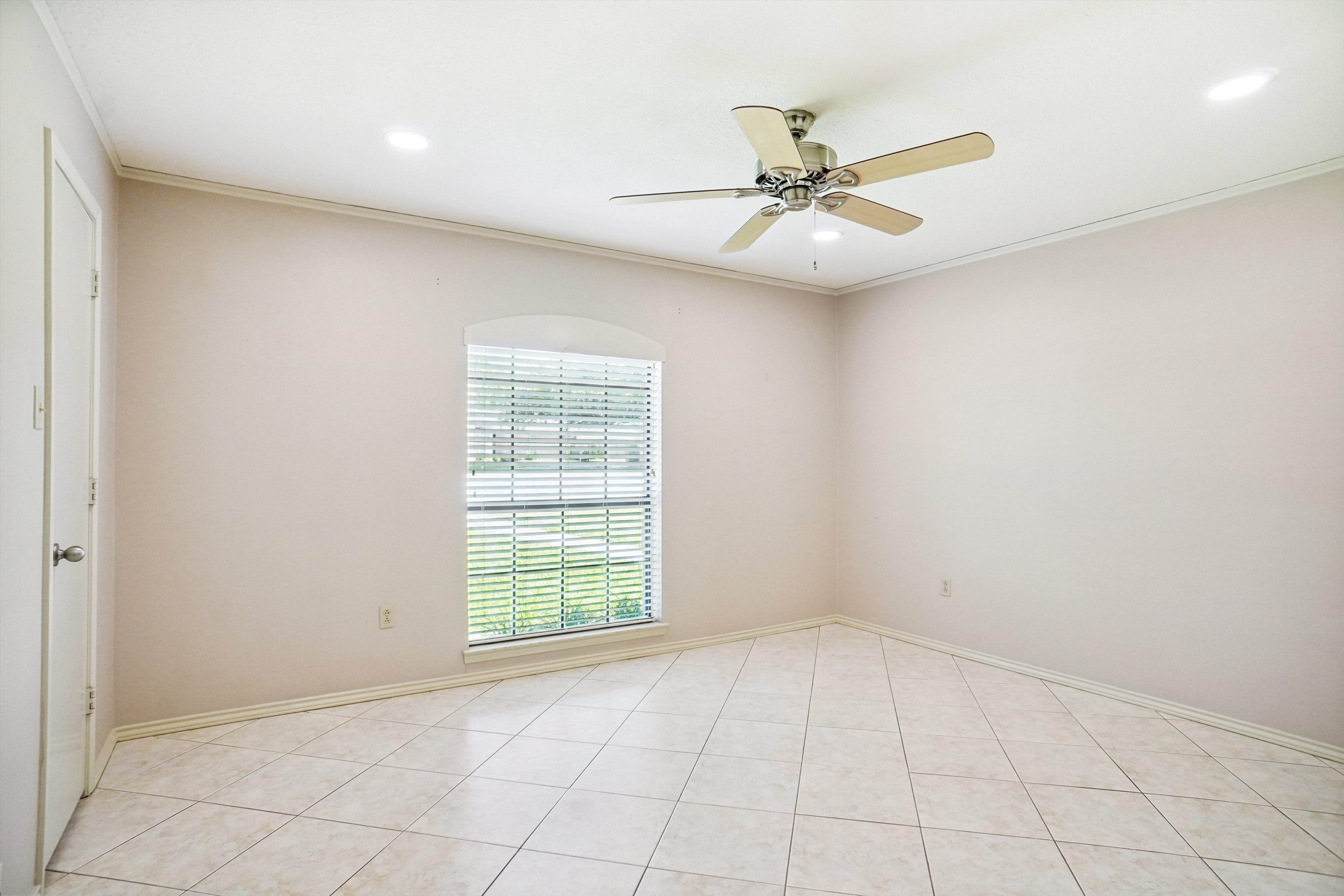 4857 Ledgestone Court Fort Worth TX 76132
