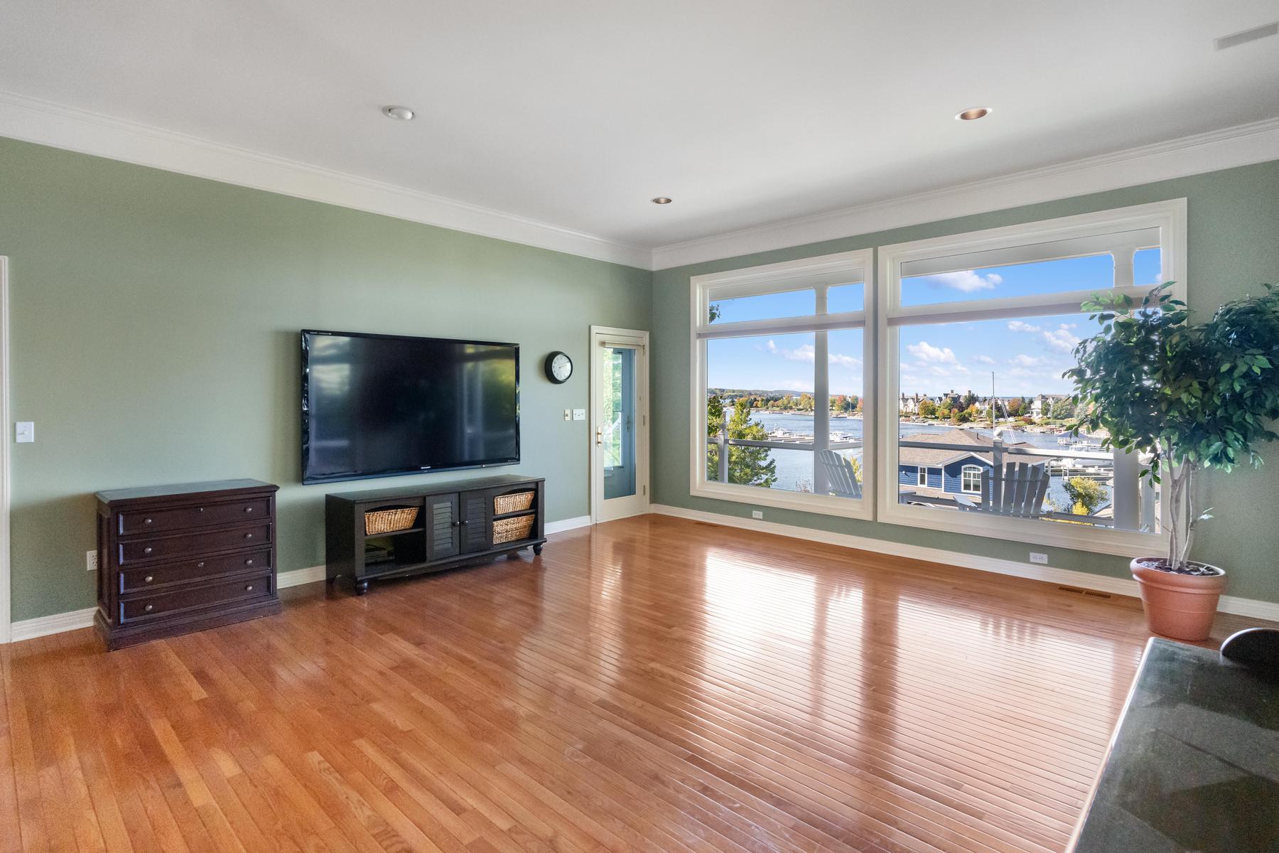 902 Bluffs Court Bay Harbor MI 49770