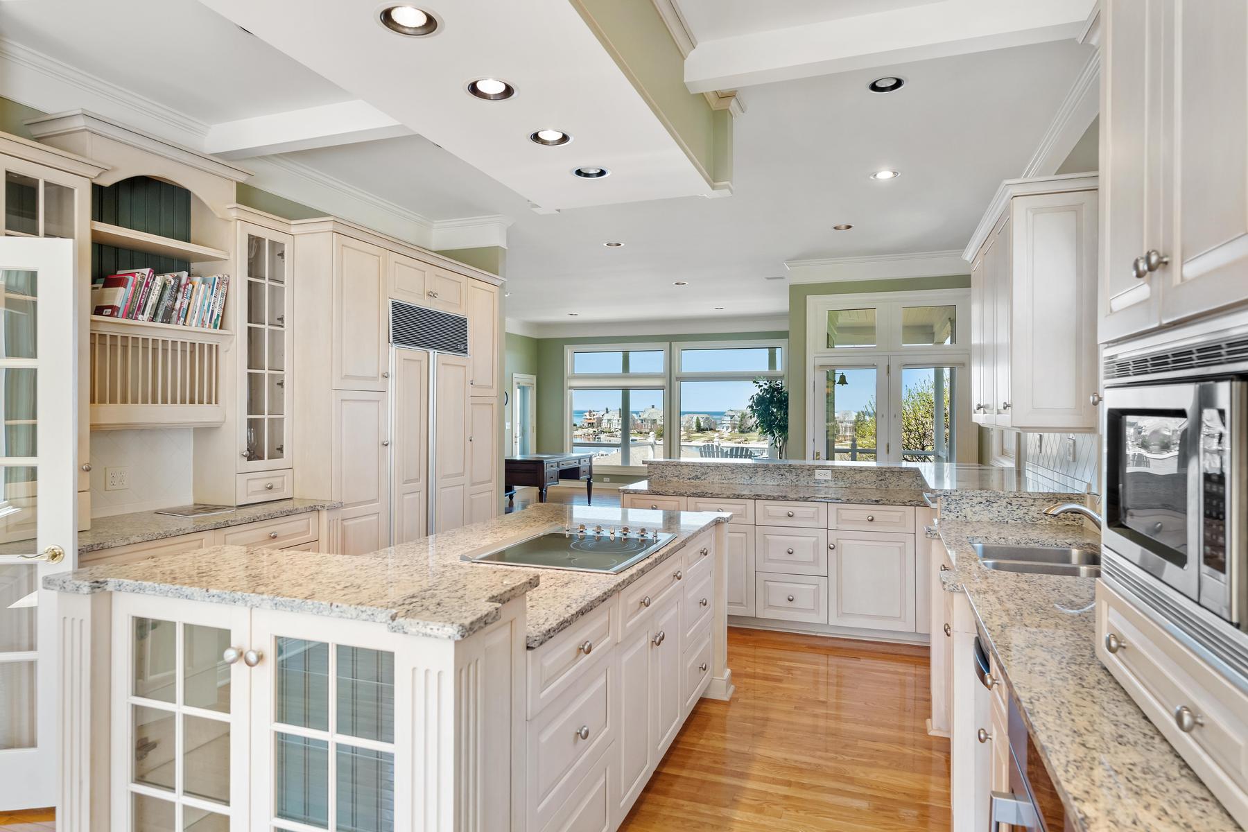 902 Bluffs Court Bay Harbor MI 49770