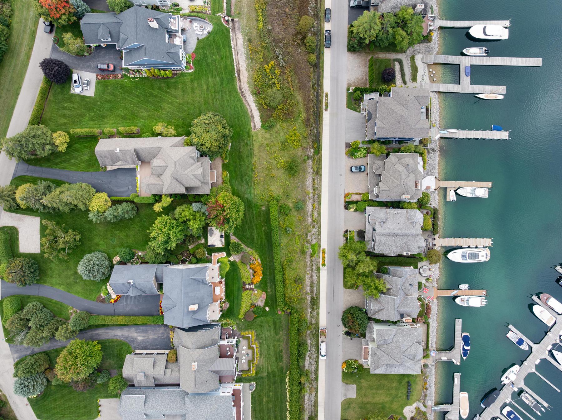 902 Bluffs Court Bay Harbor MI 49770