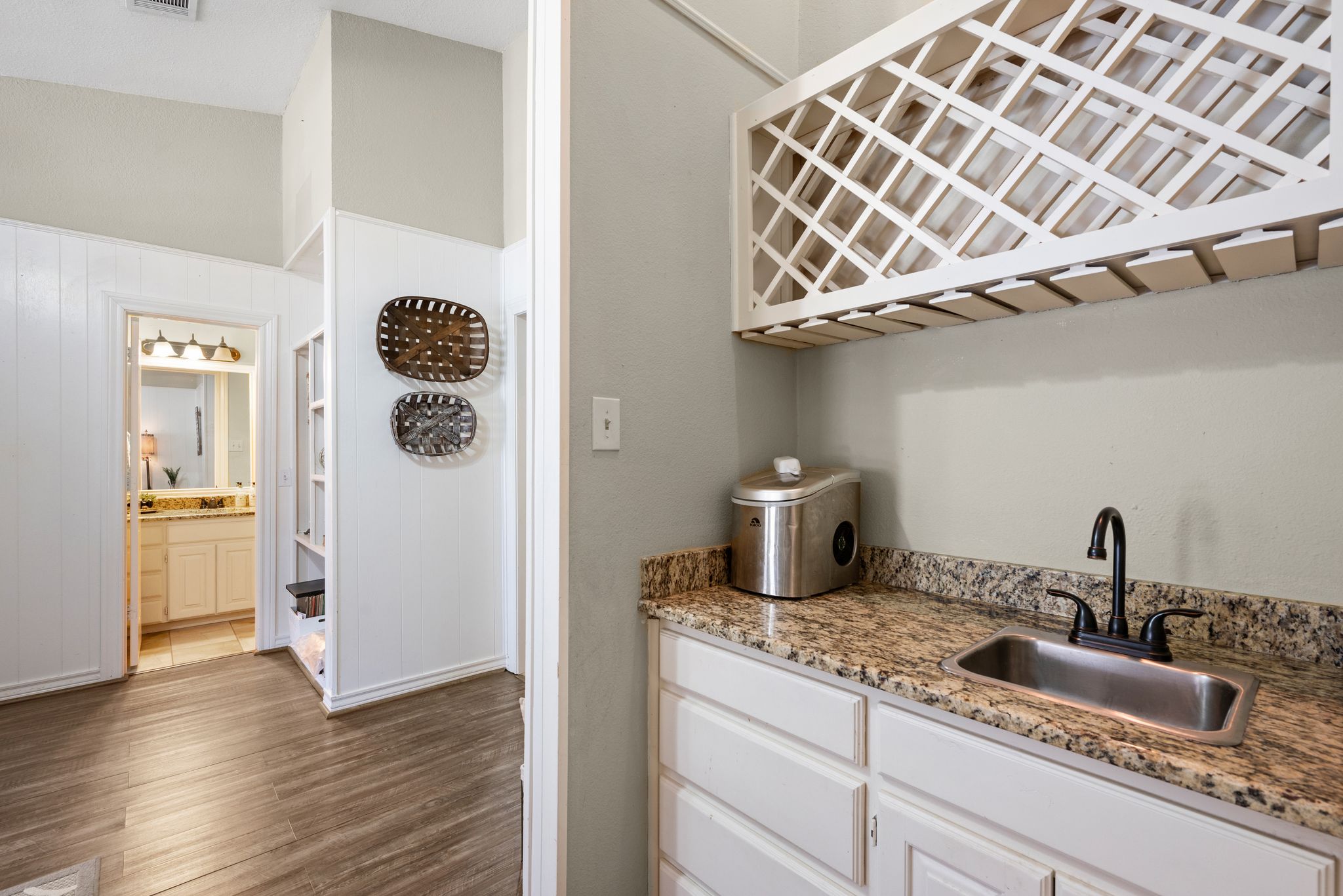 3229 David Drive Hurst TX 76054
