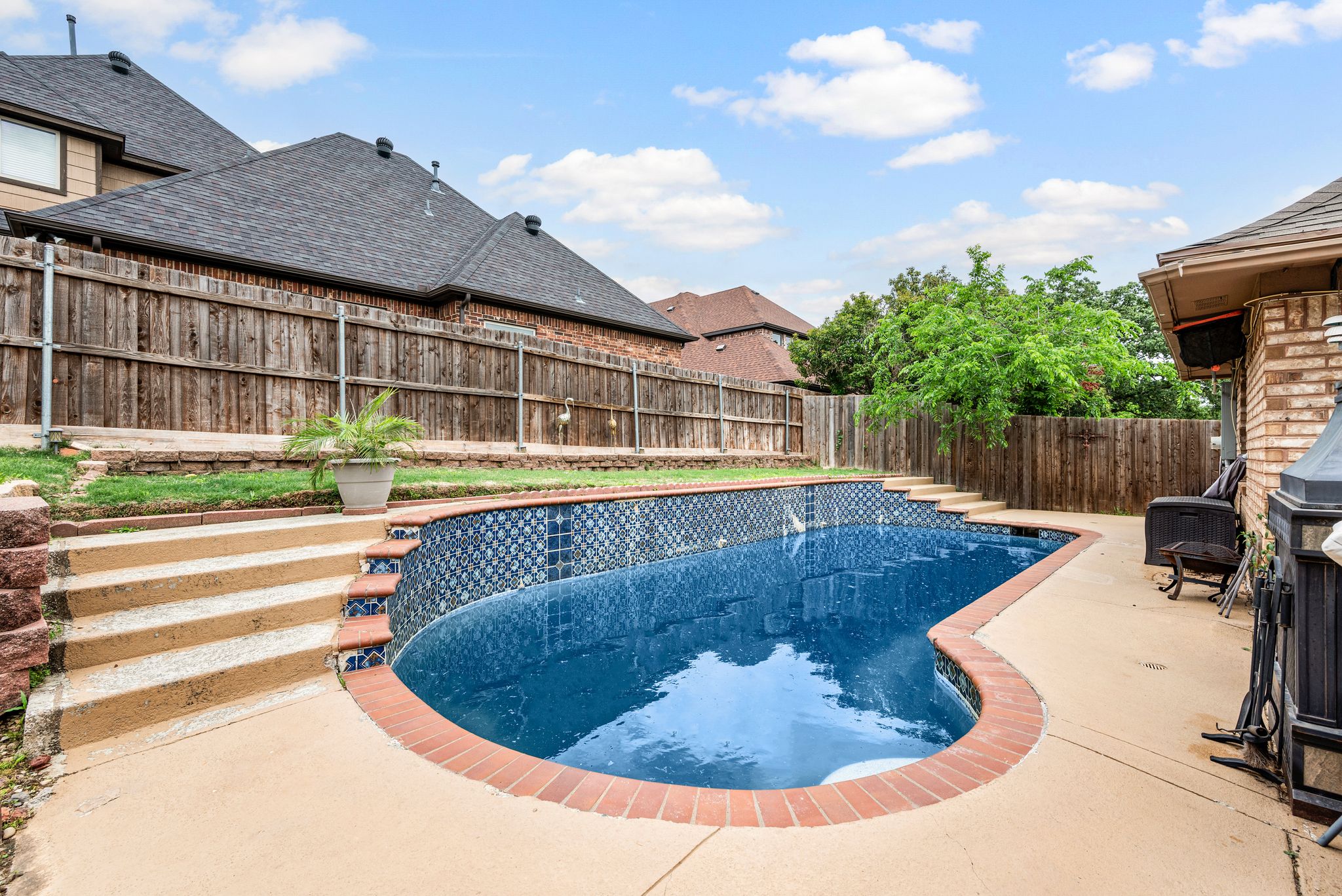 3229 David Drive Hurst TX 76054