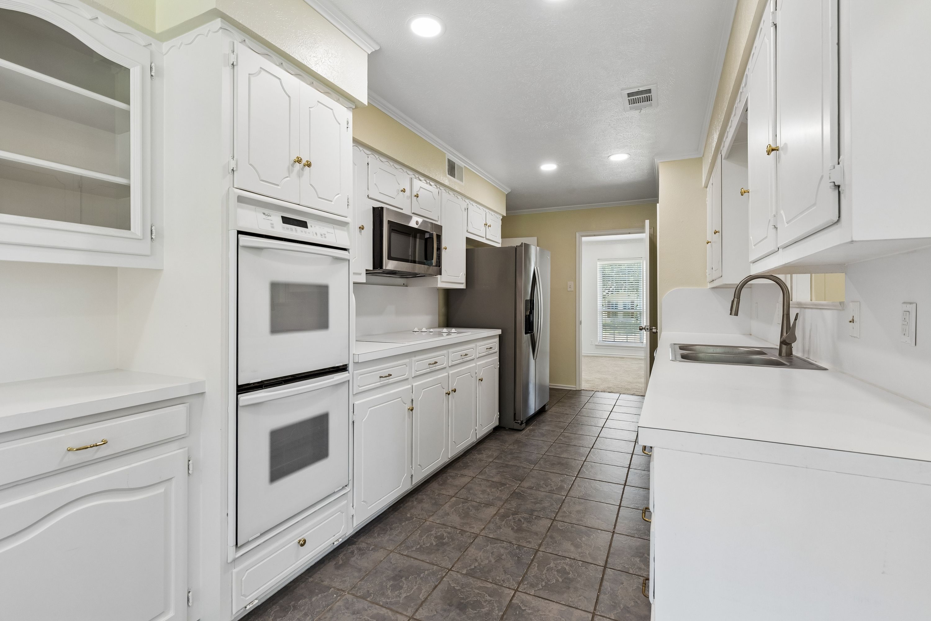 527 Twilight Trail Richardson TX 75080