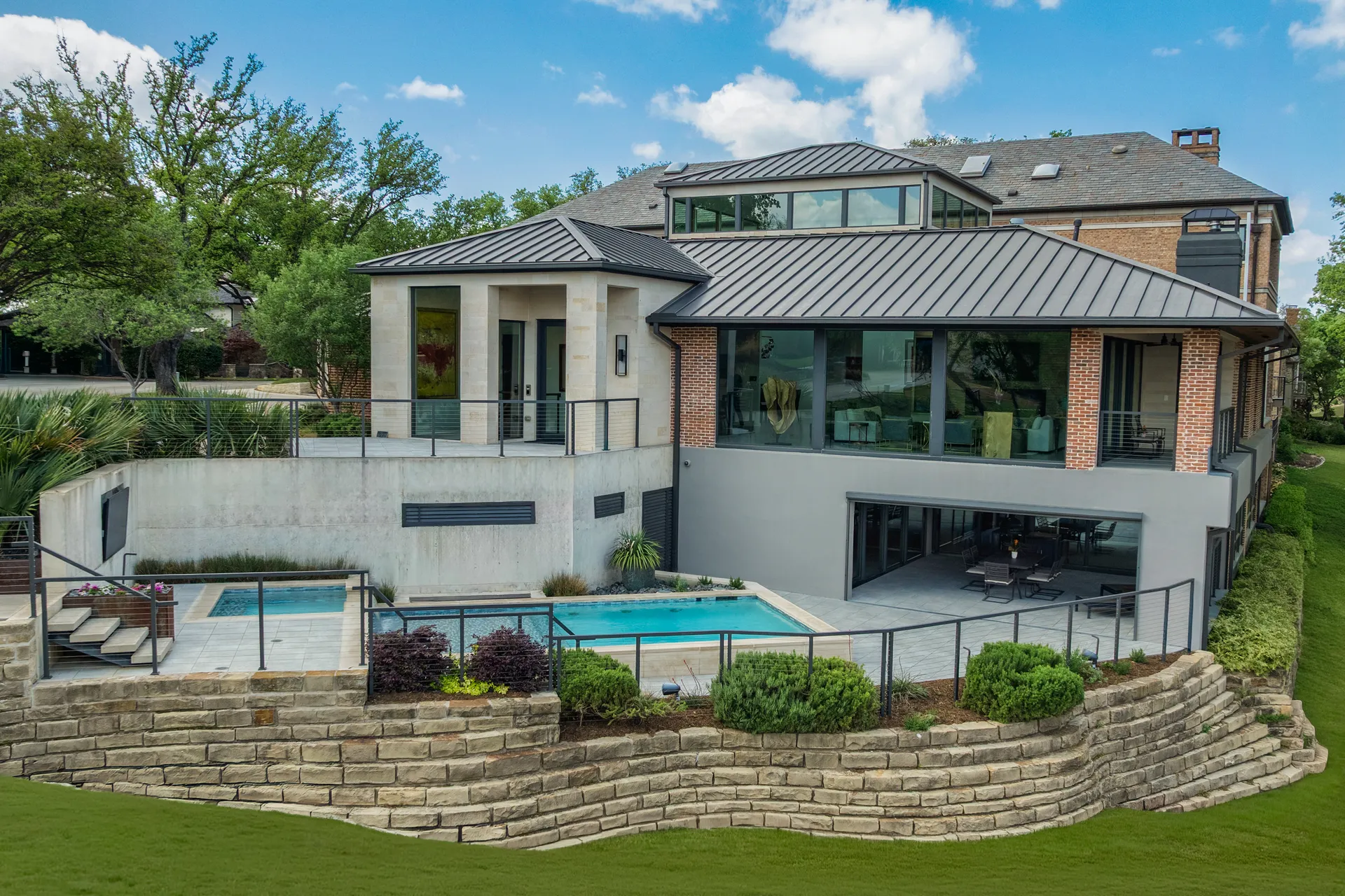 Dallas TX, 17214 Club Hill Drive