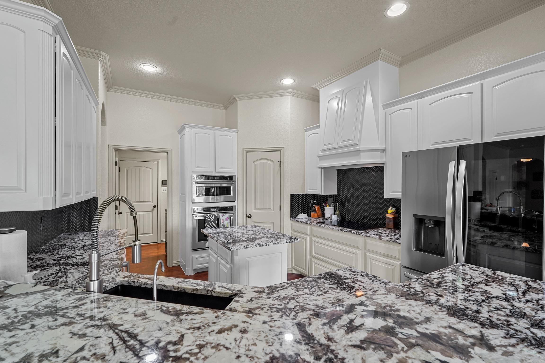 120 Kristin Drive Aledo TX 76008