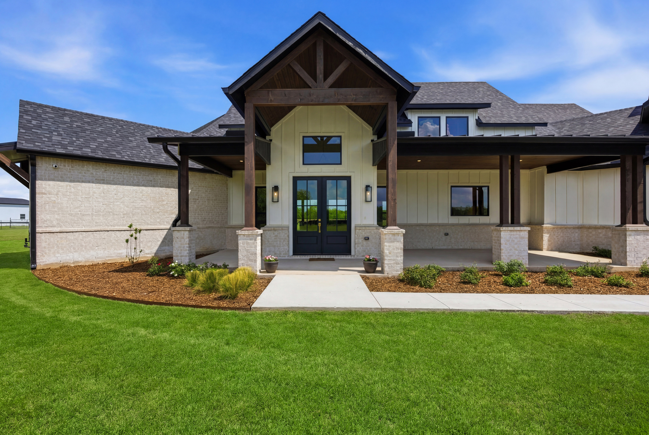519 Reason Jones Road Valley View TX 76272