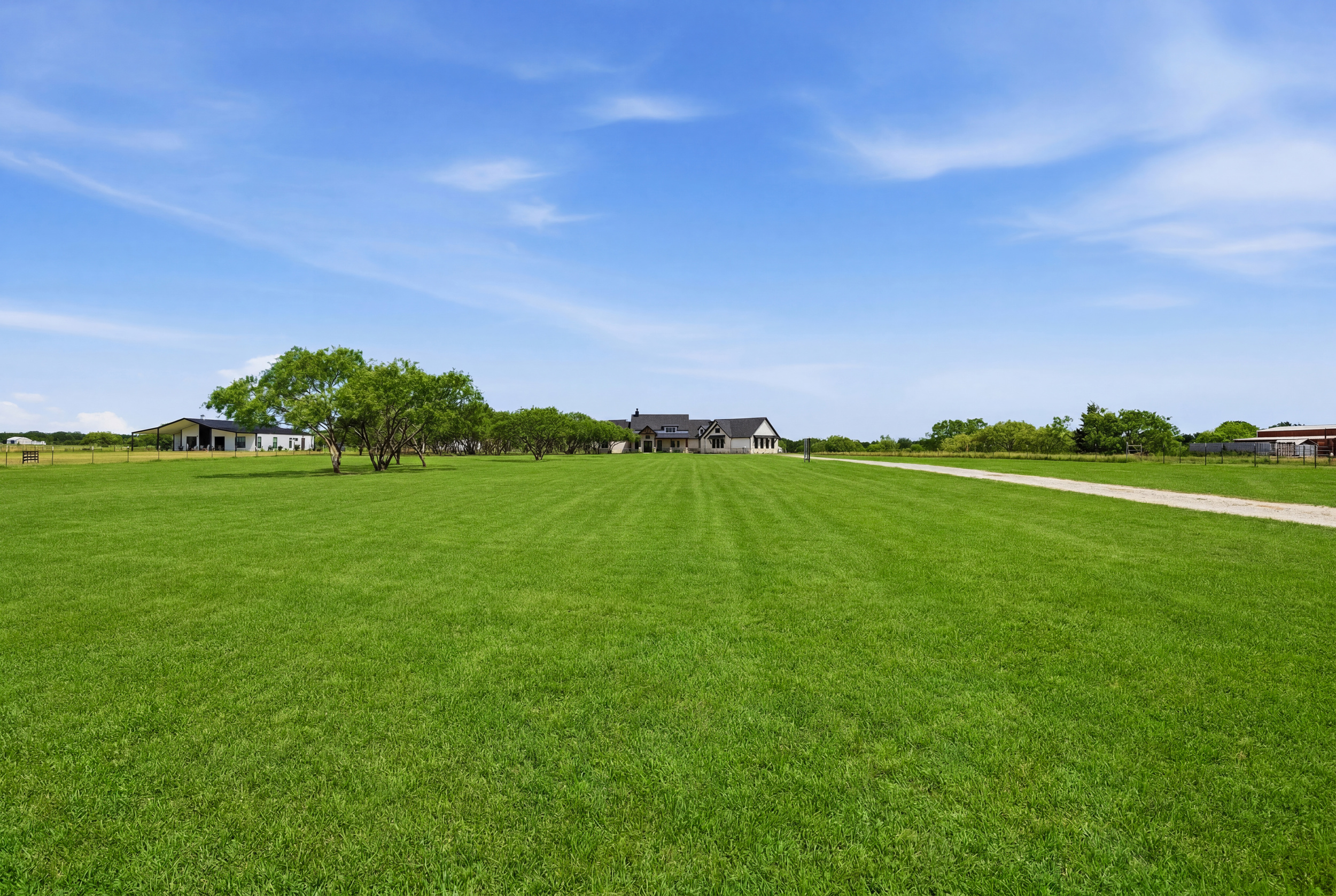 519 Reason Jones Road Valley View TX 76272