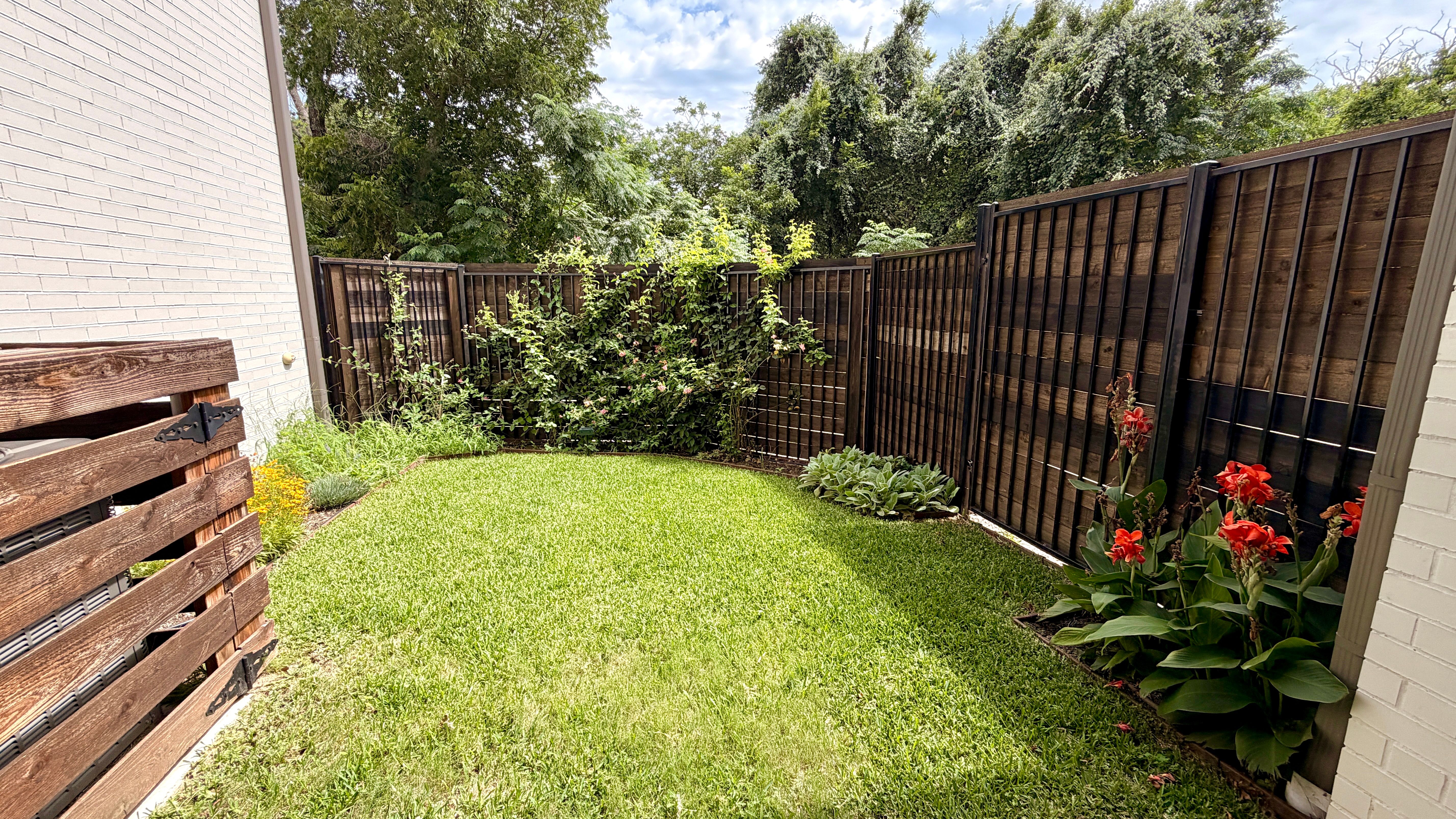 4233 Watercourse Drive Fort Worth TX 76109