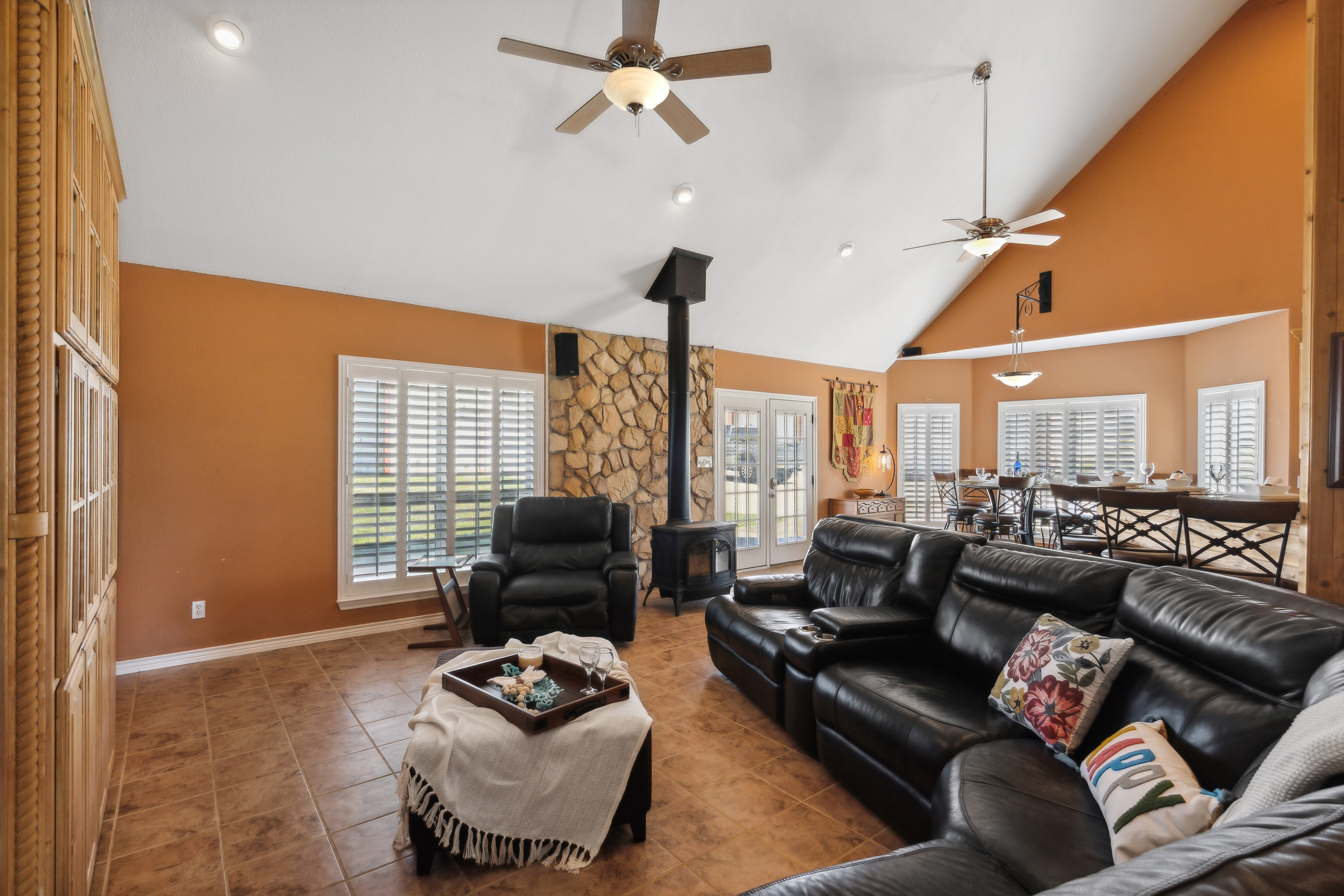 2250 County Road 913 Joshua TX 76058
