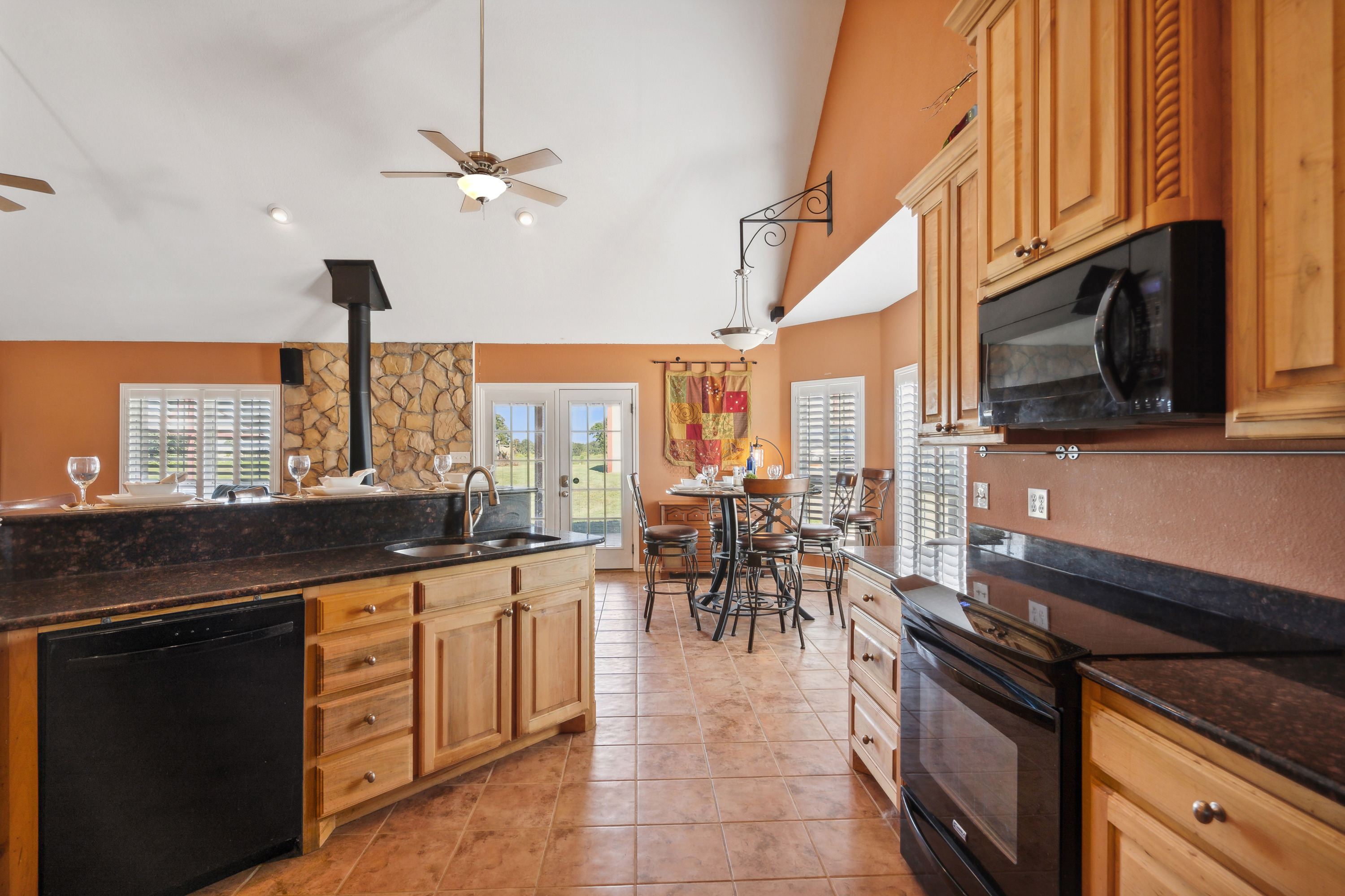 2250 County Road 913 Joshua TX 76058