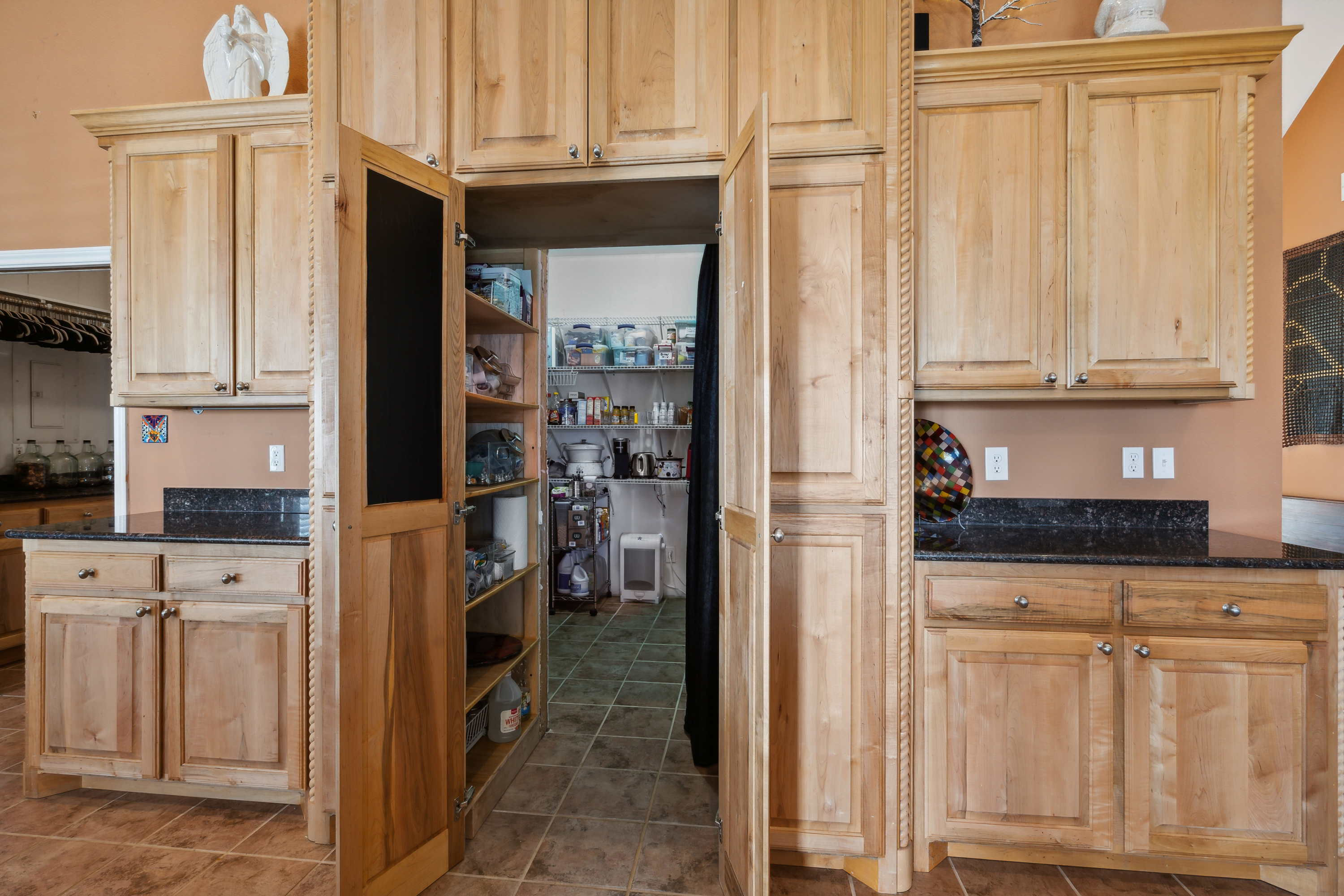 2250 County Road 913 Joshua TX 76058