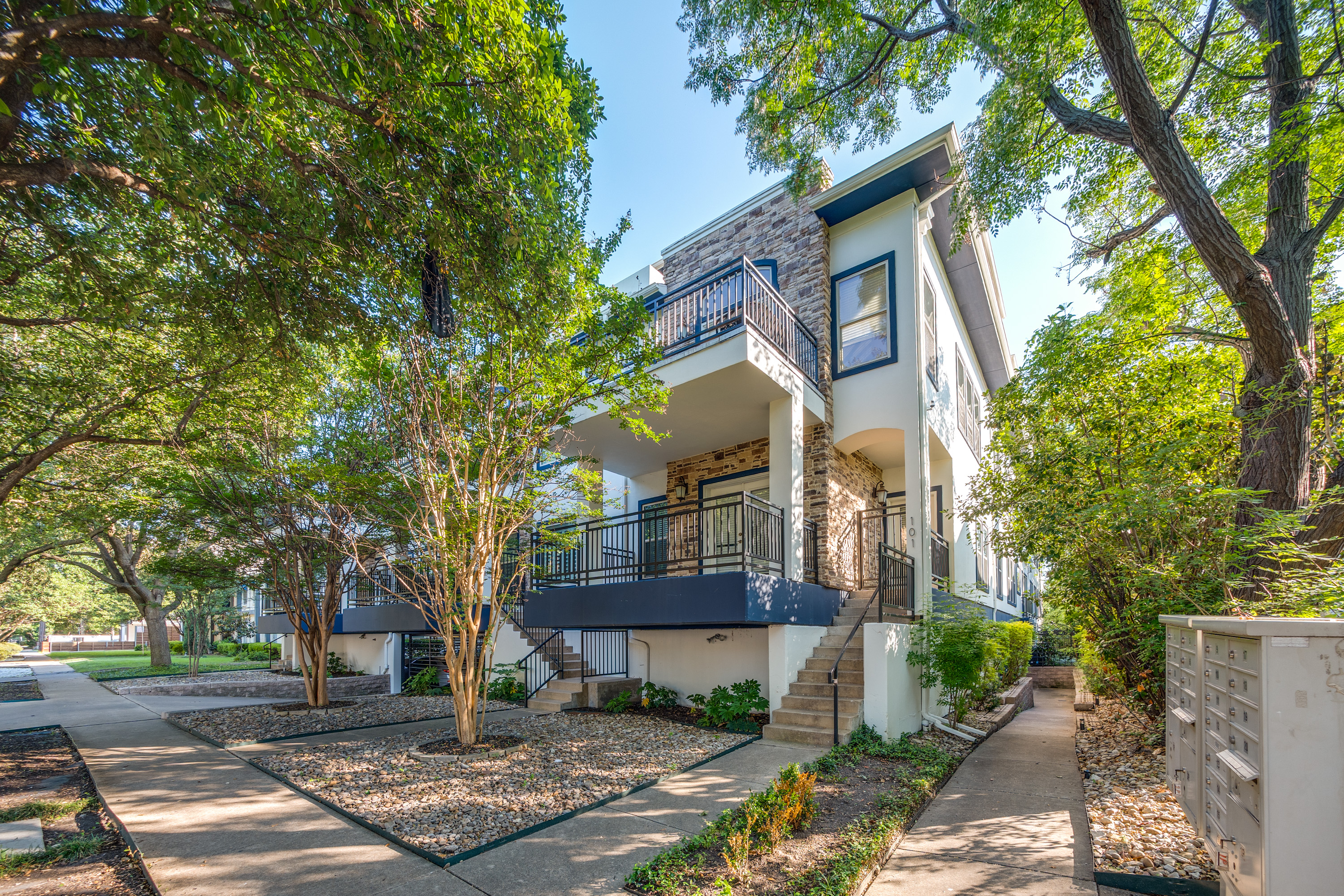 4319 Bowser Avenue Dallas TX 75219