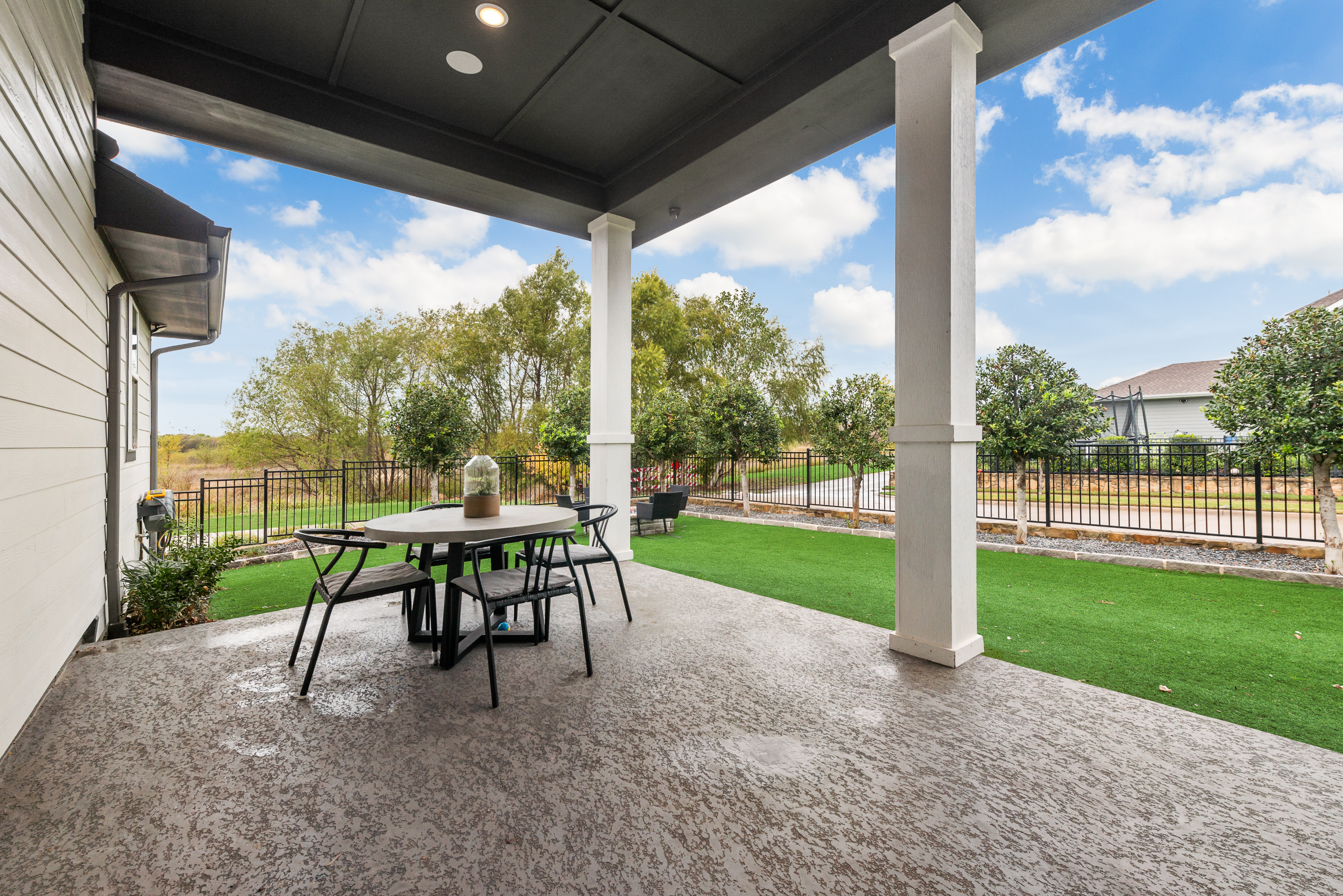 8813 Habersham Drive Rowlett TX 75089