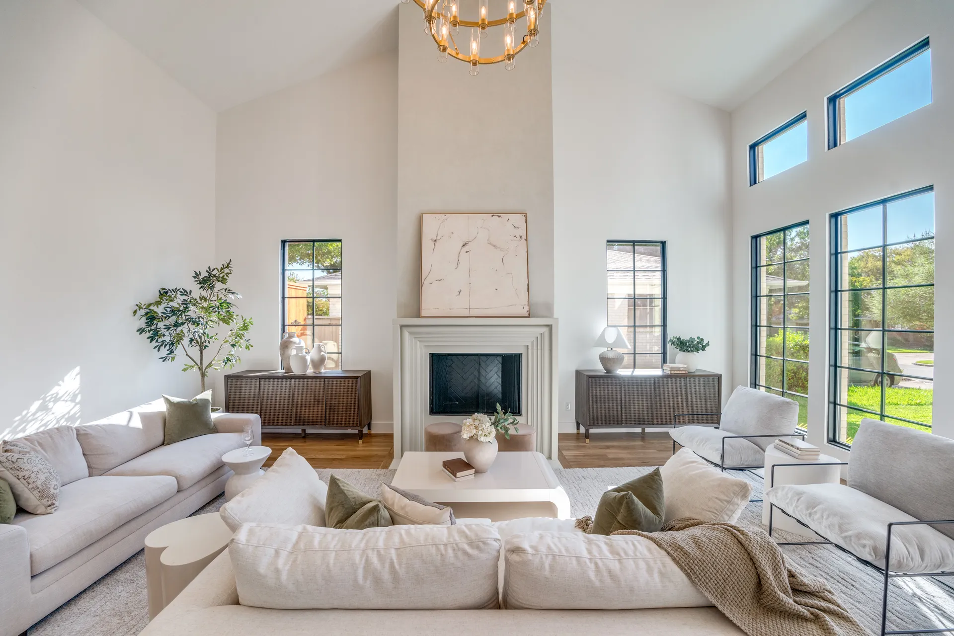 Dallas TX, 10641 Larchfield Lane