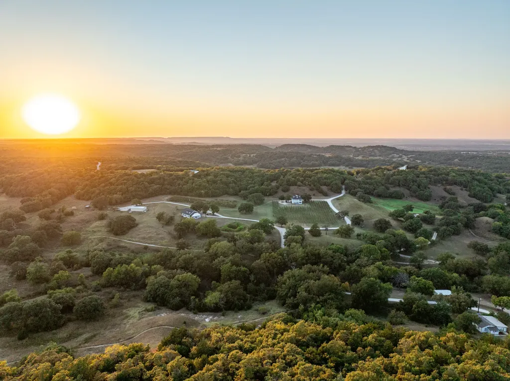 Muenster TX, County Road 431