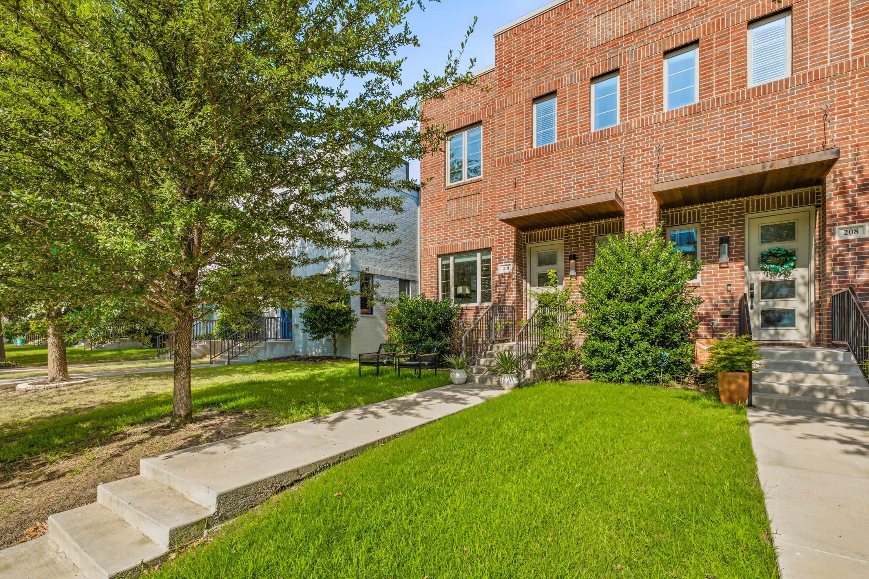 210 Wimberly Street Fort Worth TX 76107