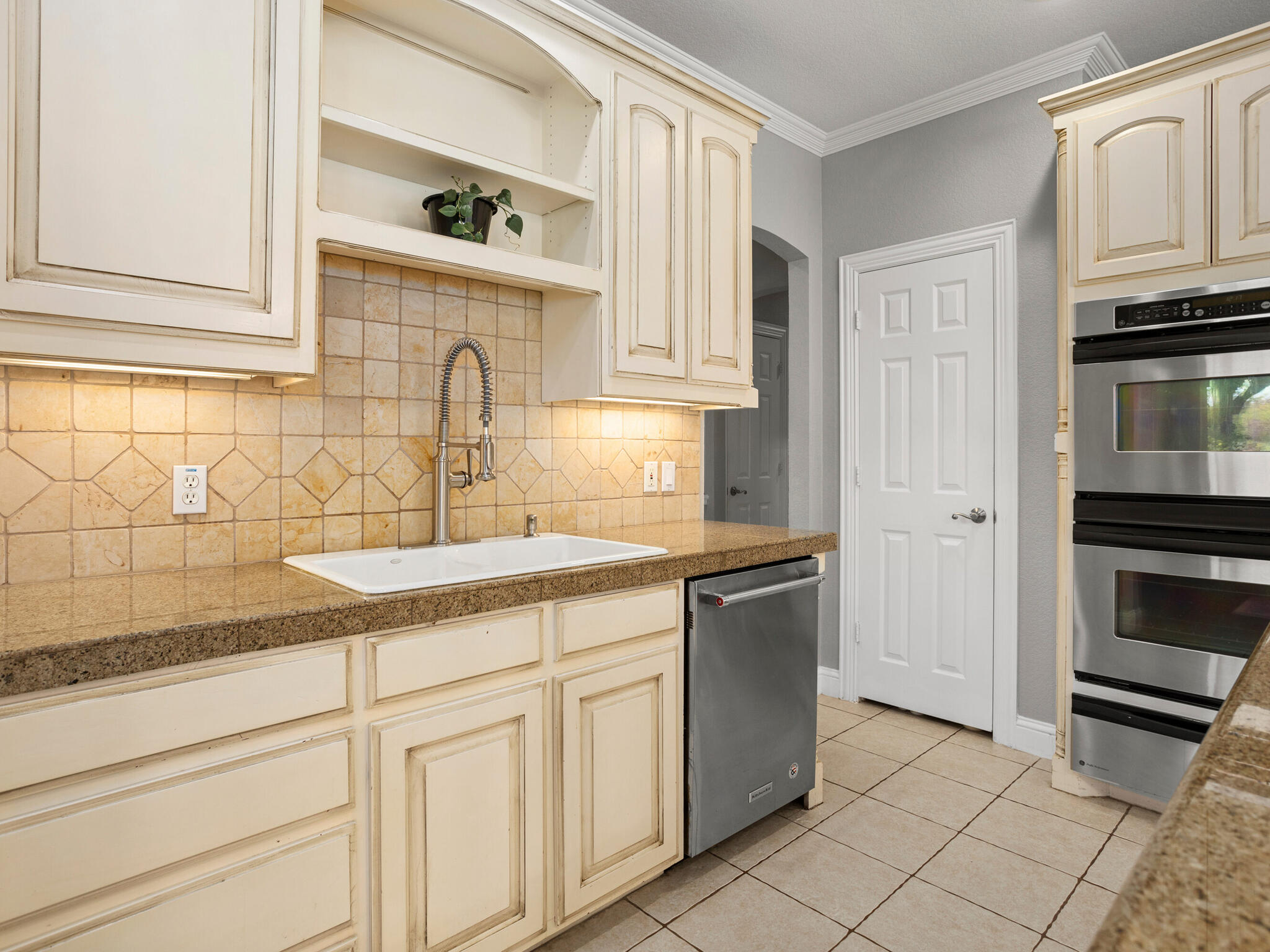 118 Corona Court Fort Worth TX 76108