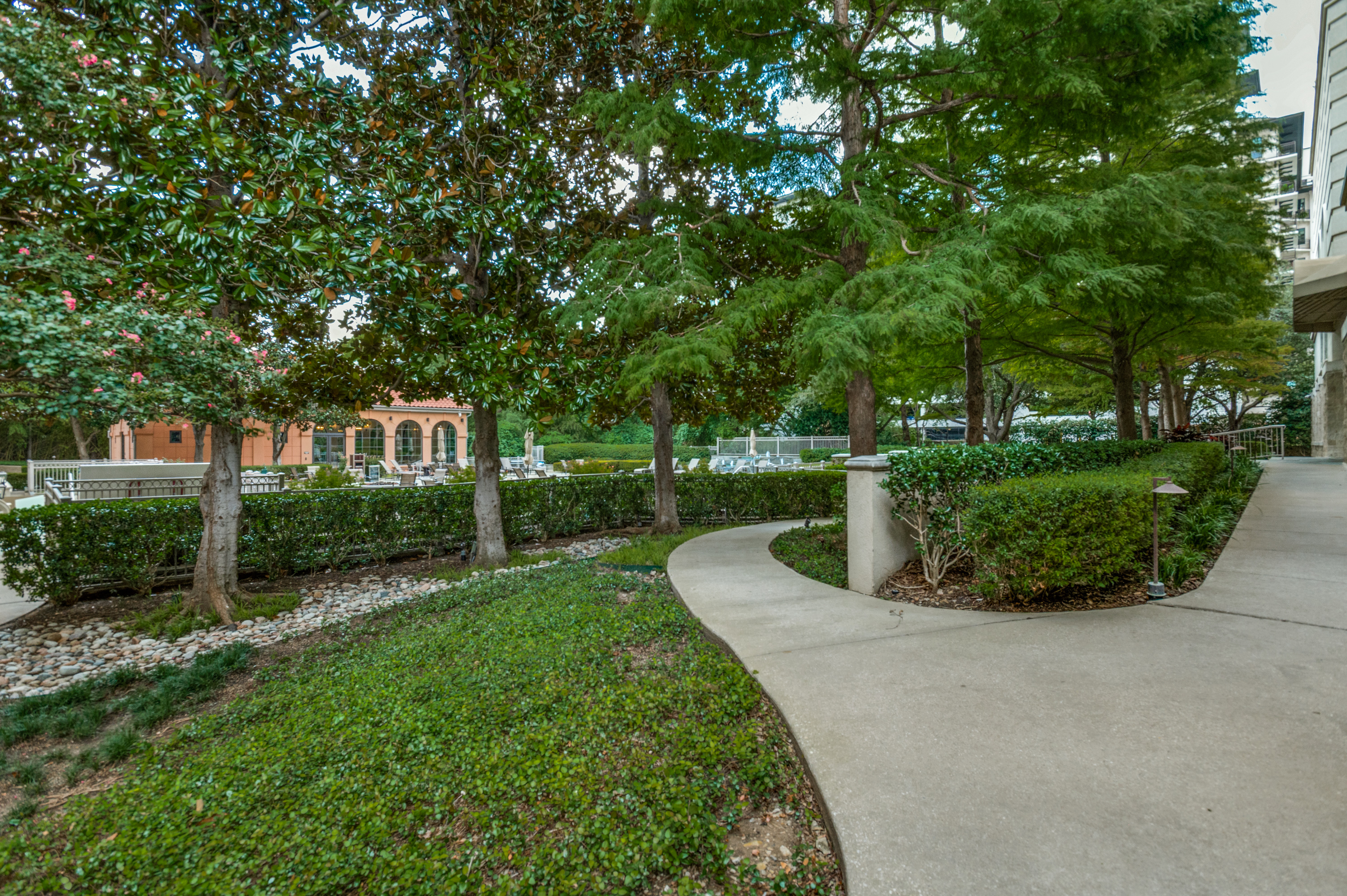 2828 Hood Street Dallas TX 75219